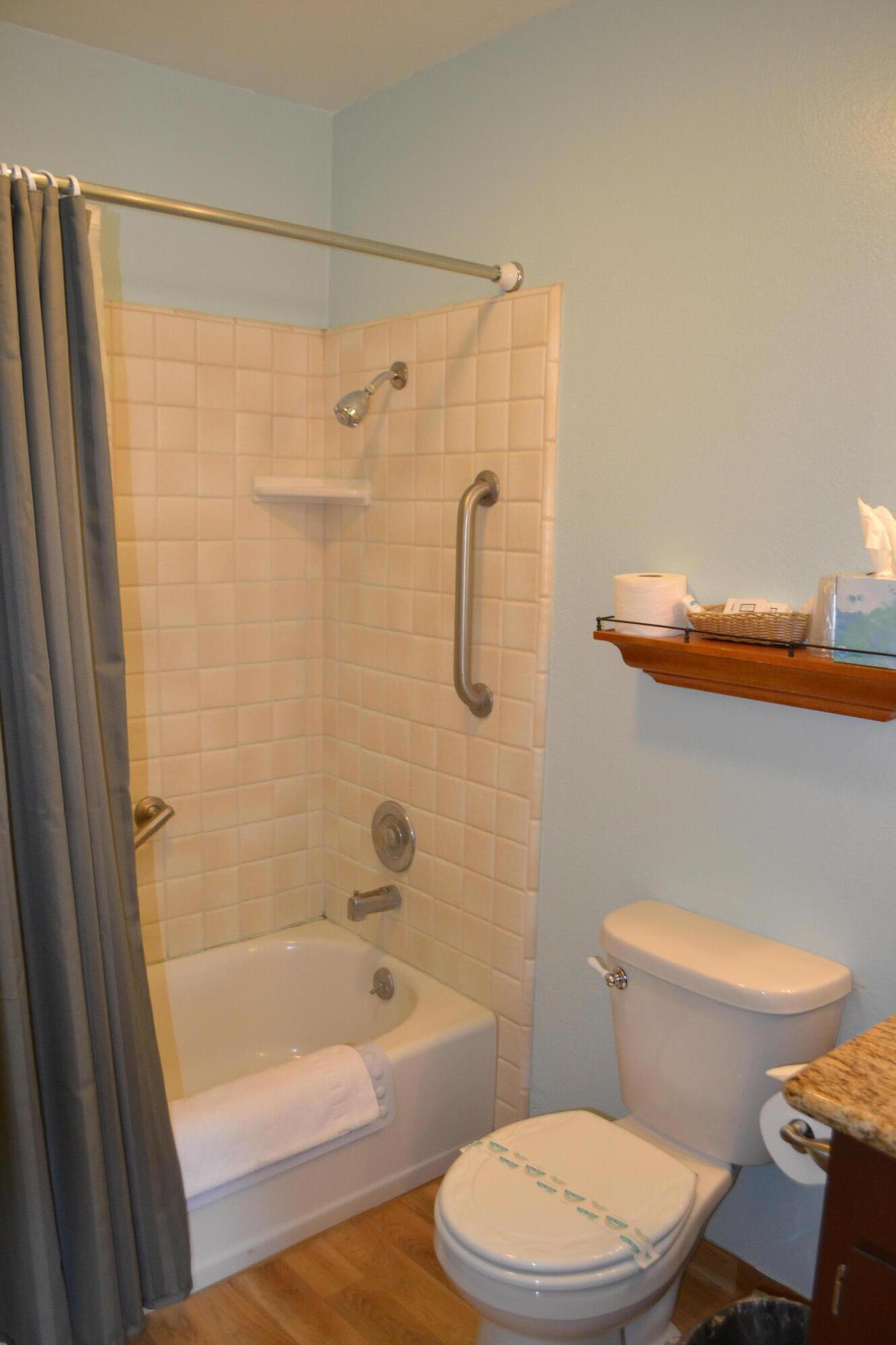 main property photo 36