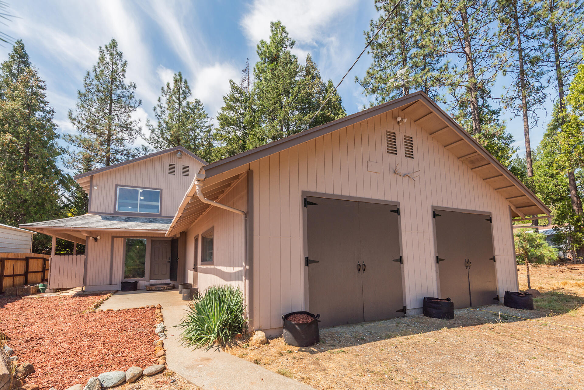 main property photo 59