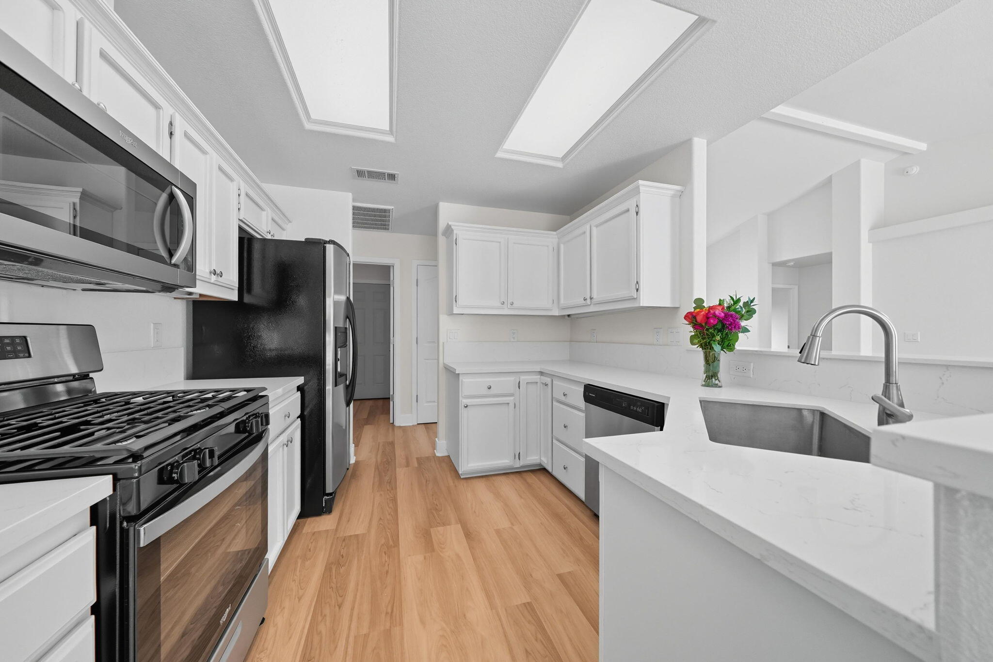 property viewer photo 11