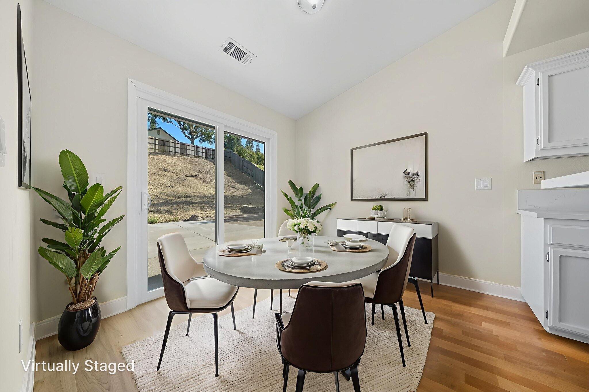 property viewer photo 14