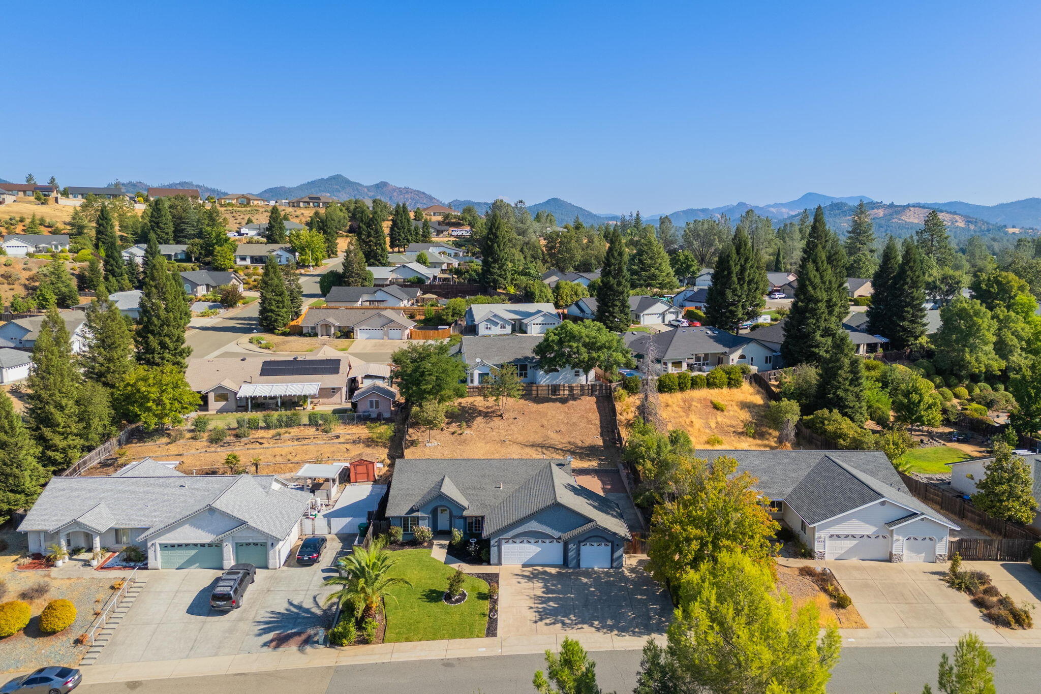 property viewer photo 44