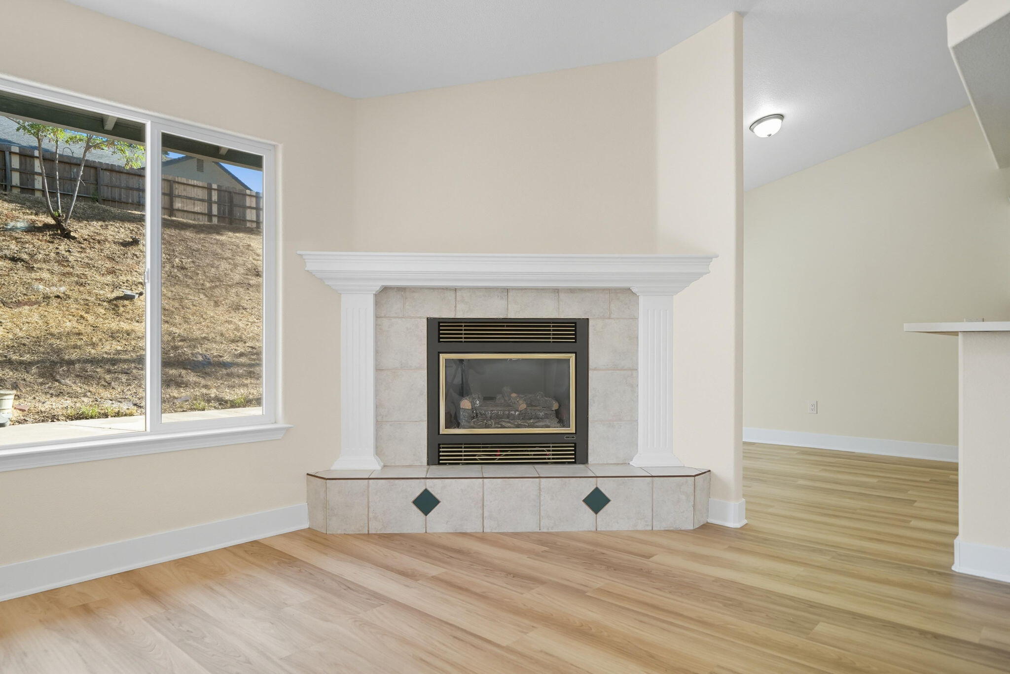 property viewer photo 7