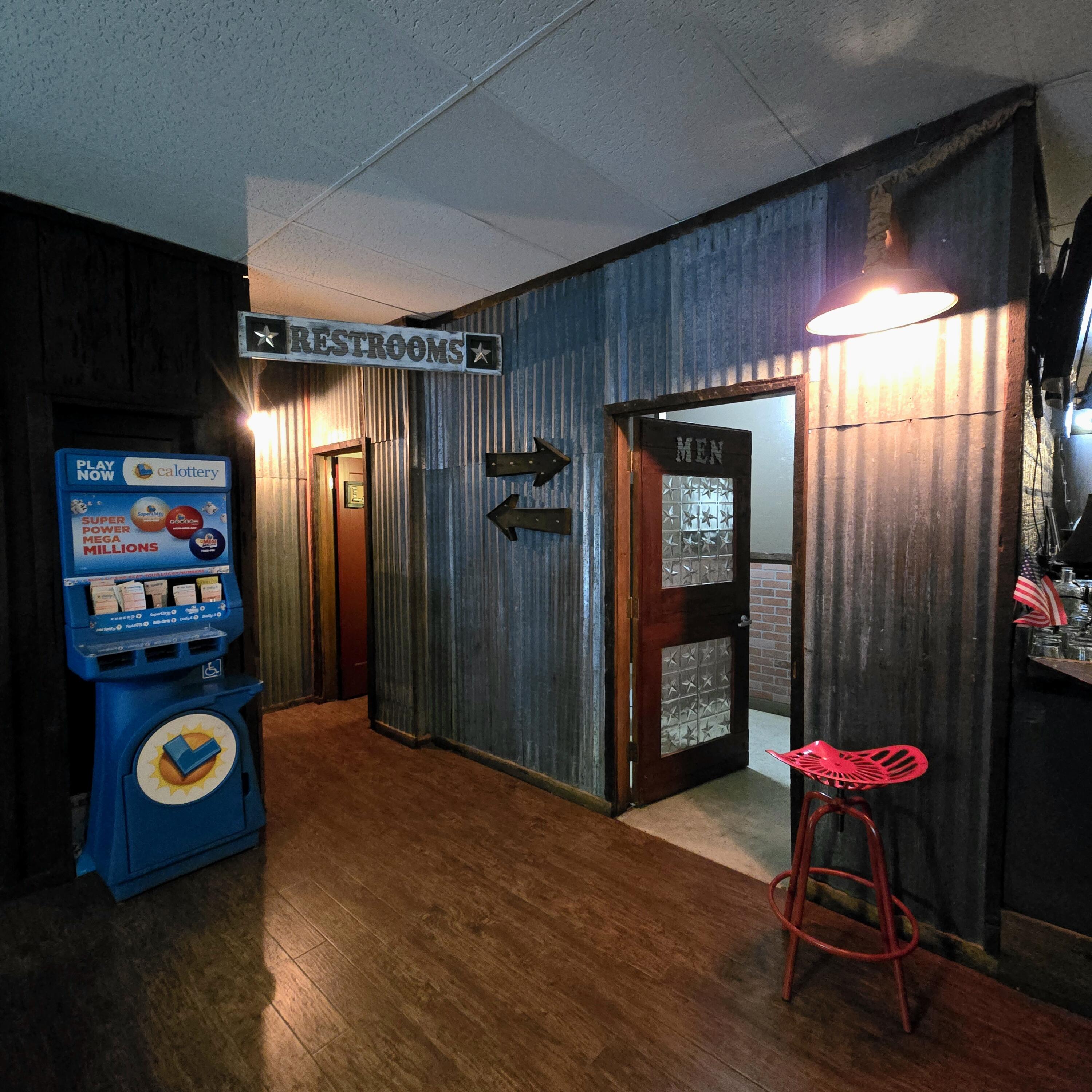 main property photo 9