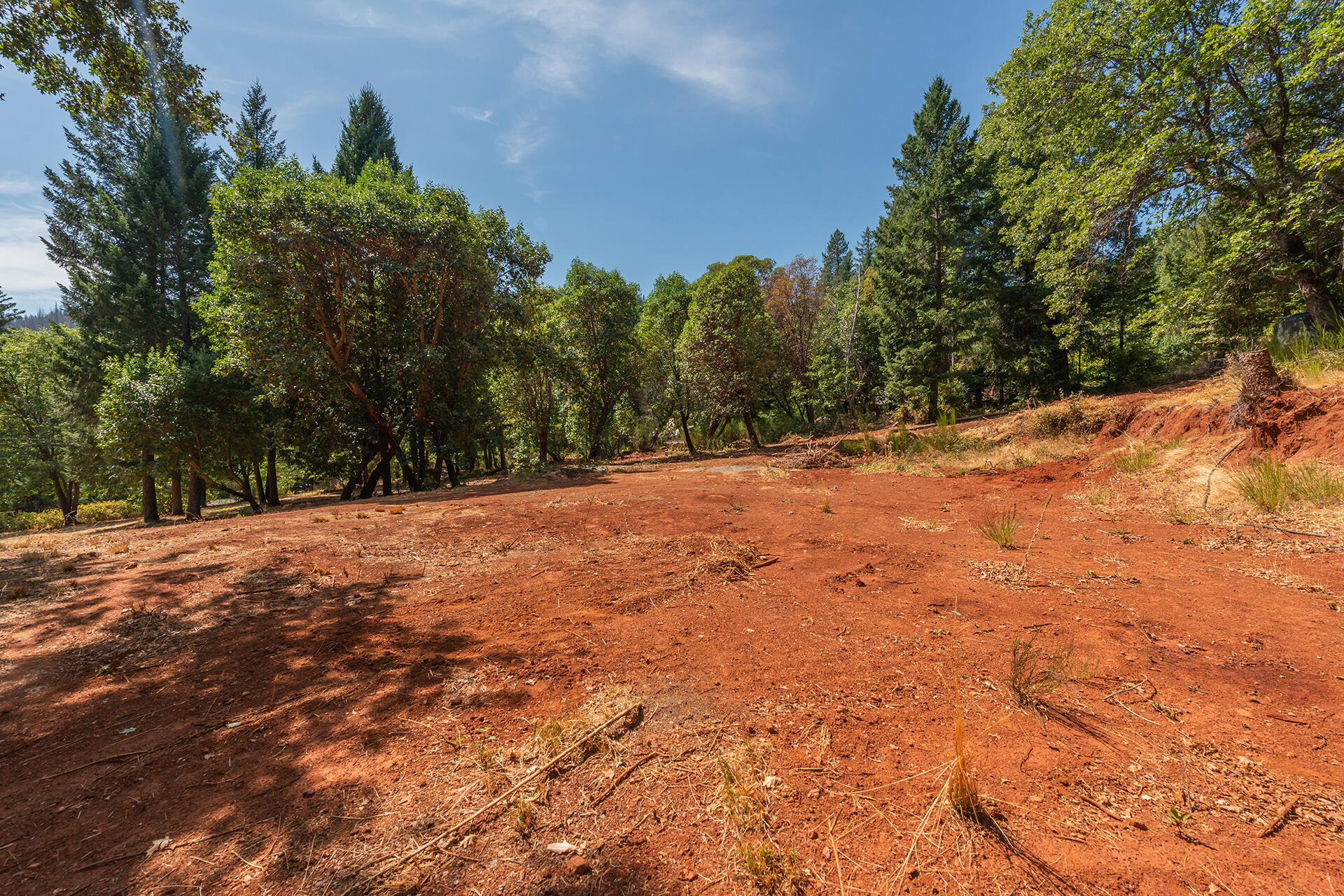 main property photo 34