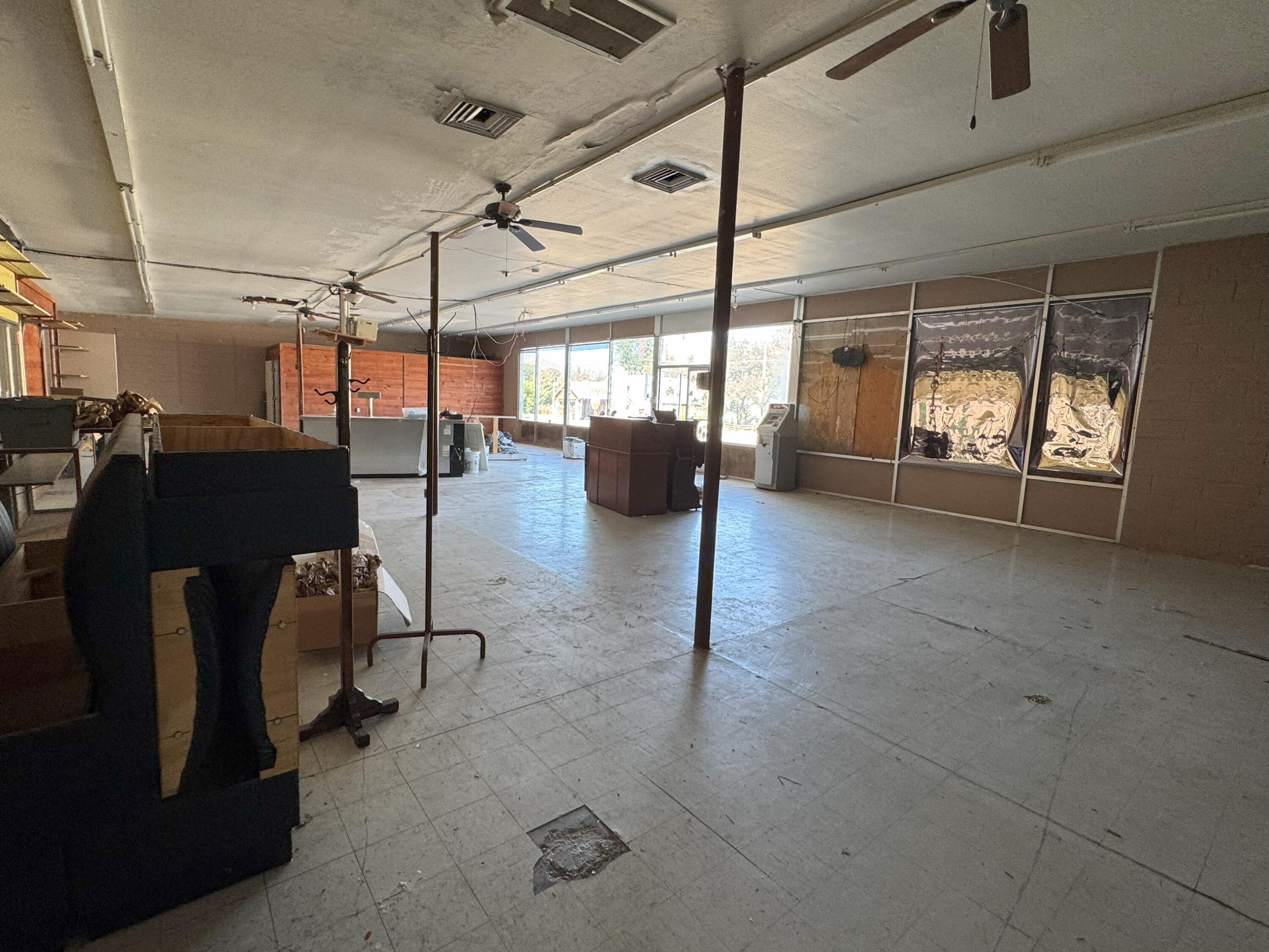 main property photo 6
