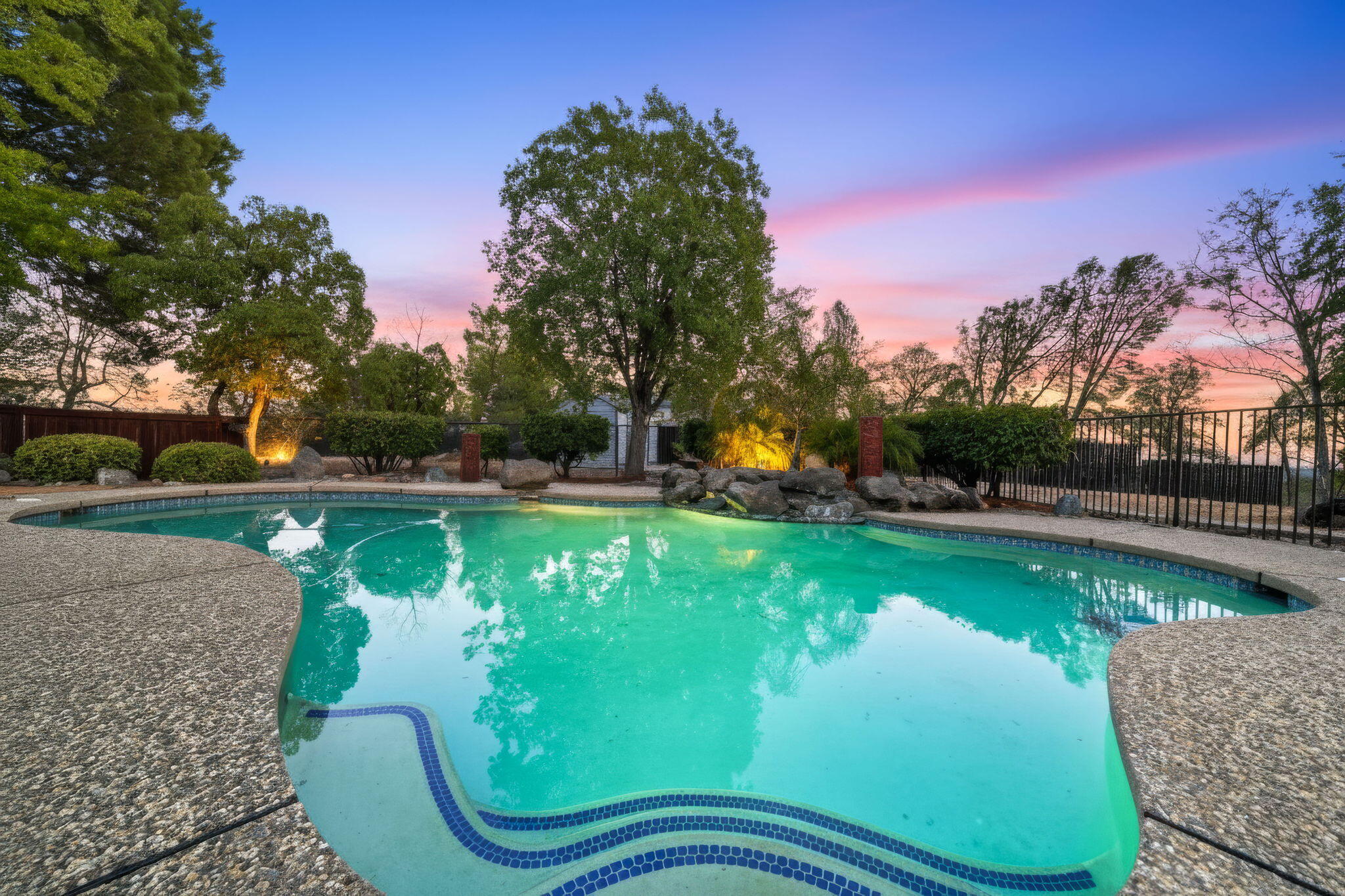 main property photo 21