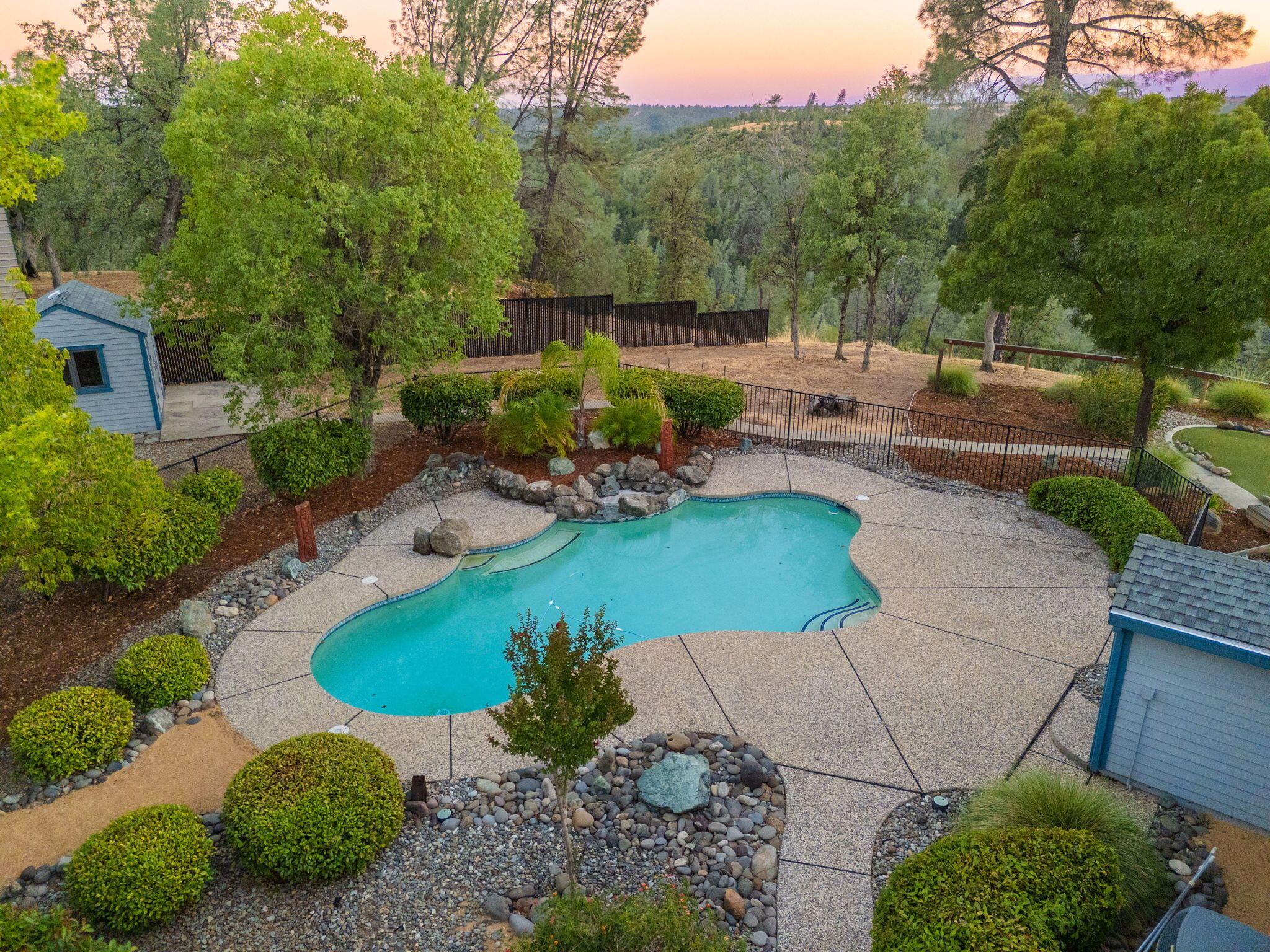 main property photo 26