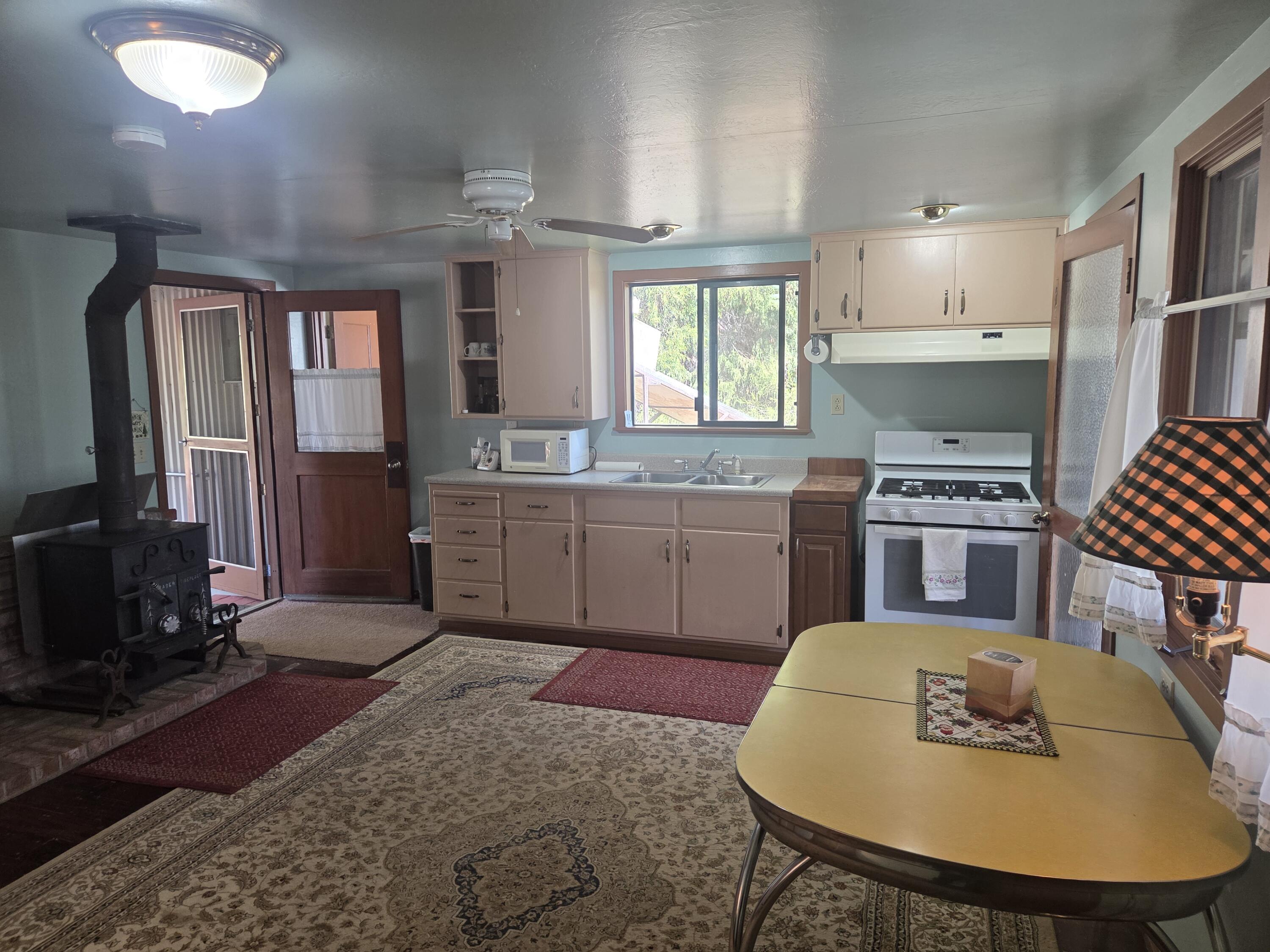 main property photo 68