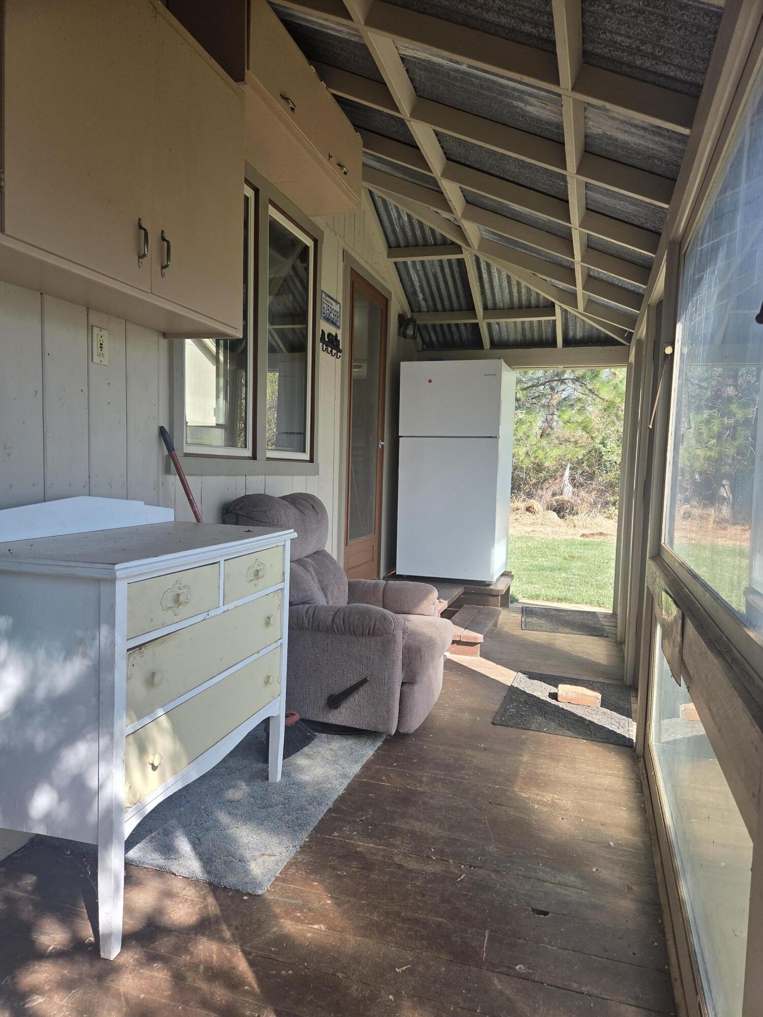 main property photo 76
