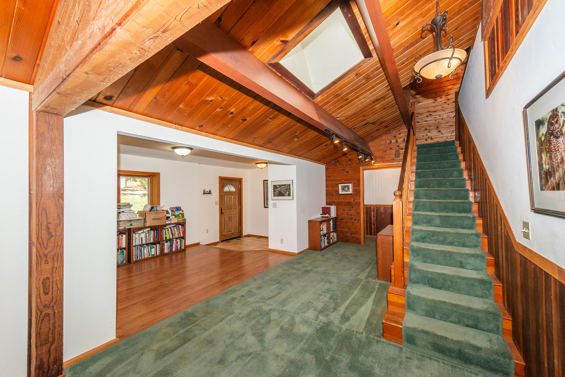 main property photo 30