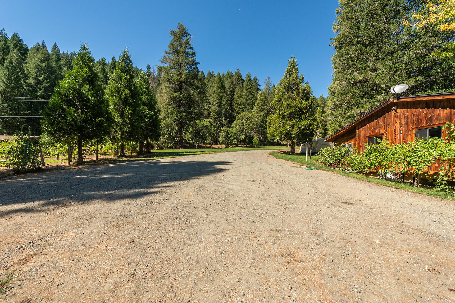 main property photo 70