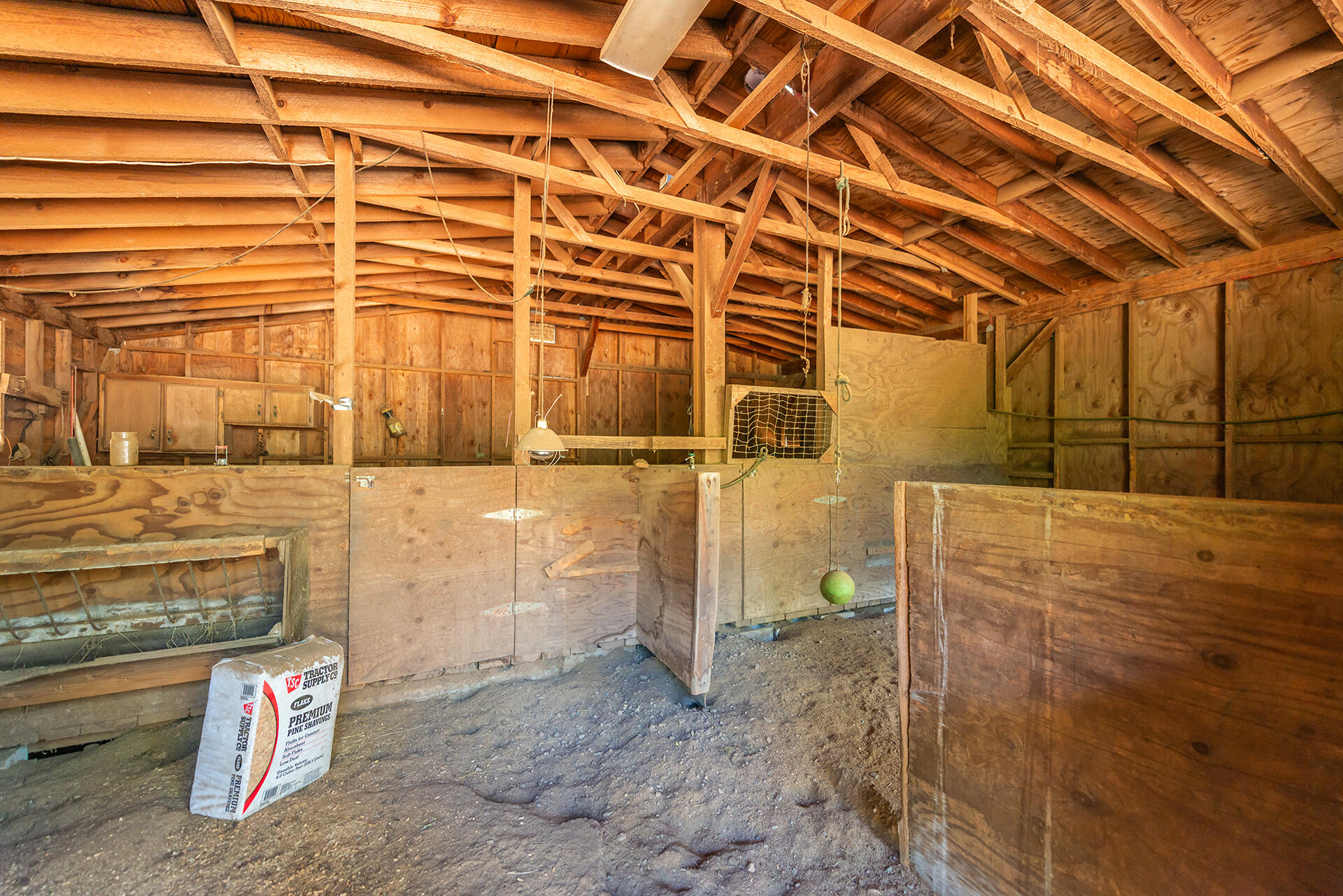 main property photo 86