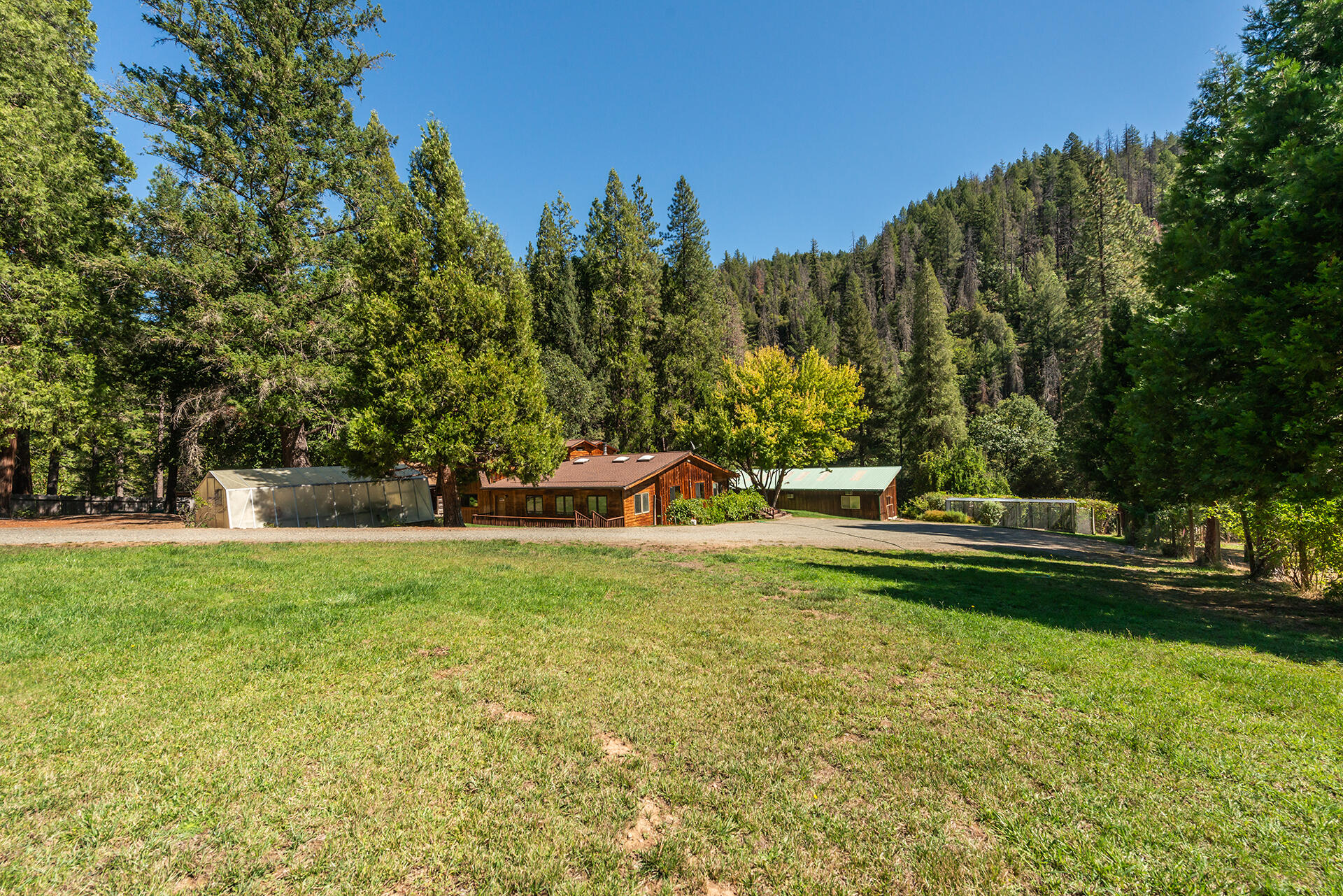 main property photo 90