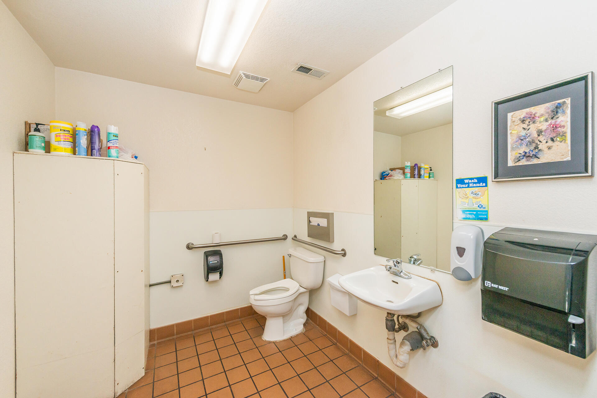 main property photo 46
