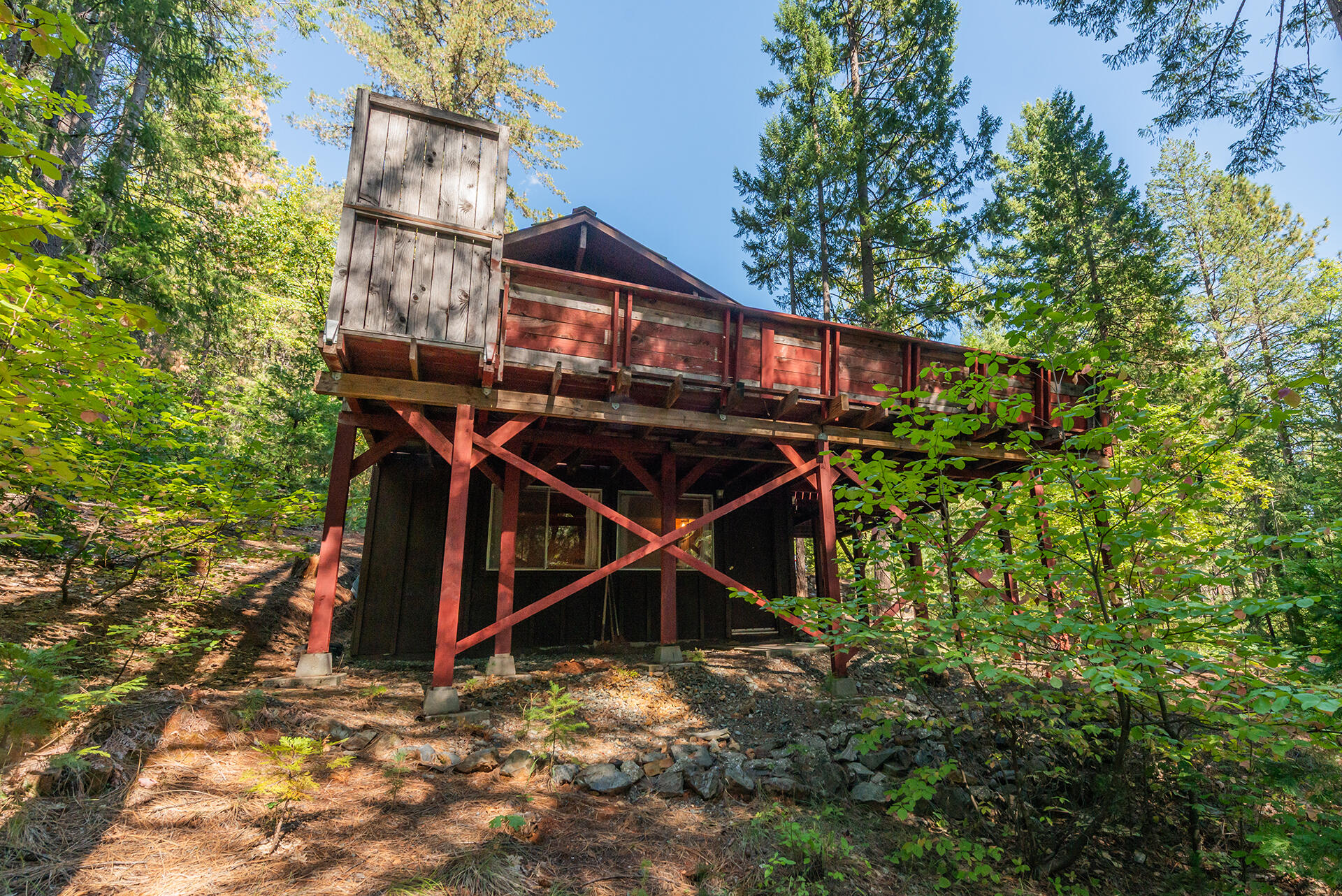 main property photo 42