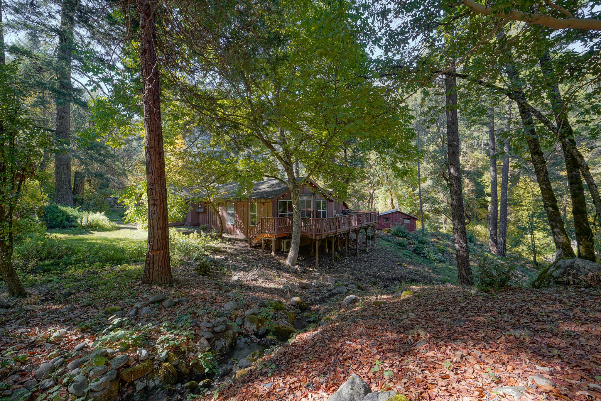 main property photo 17