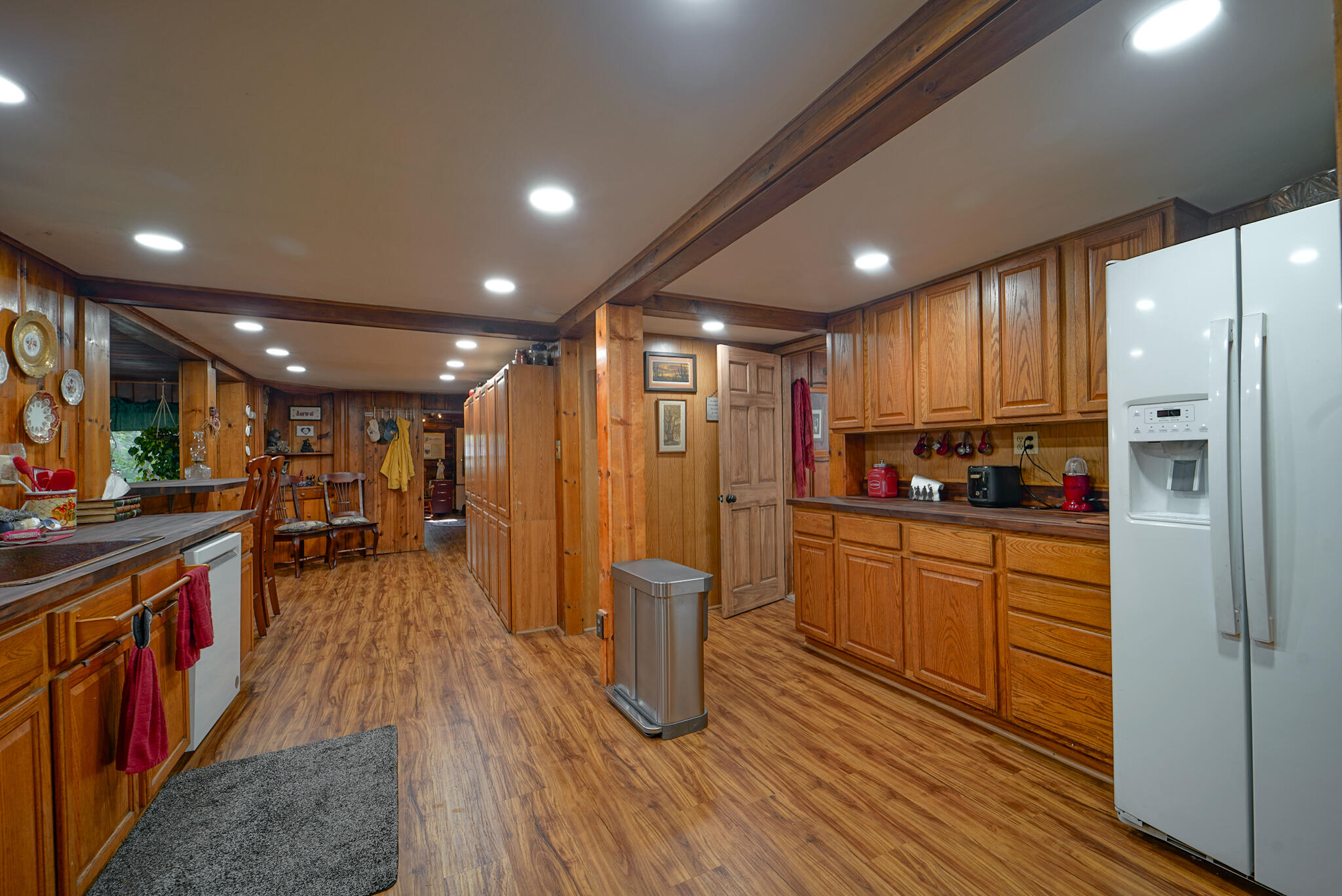 main property photo 22