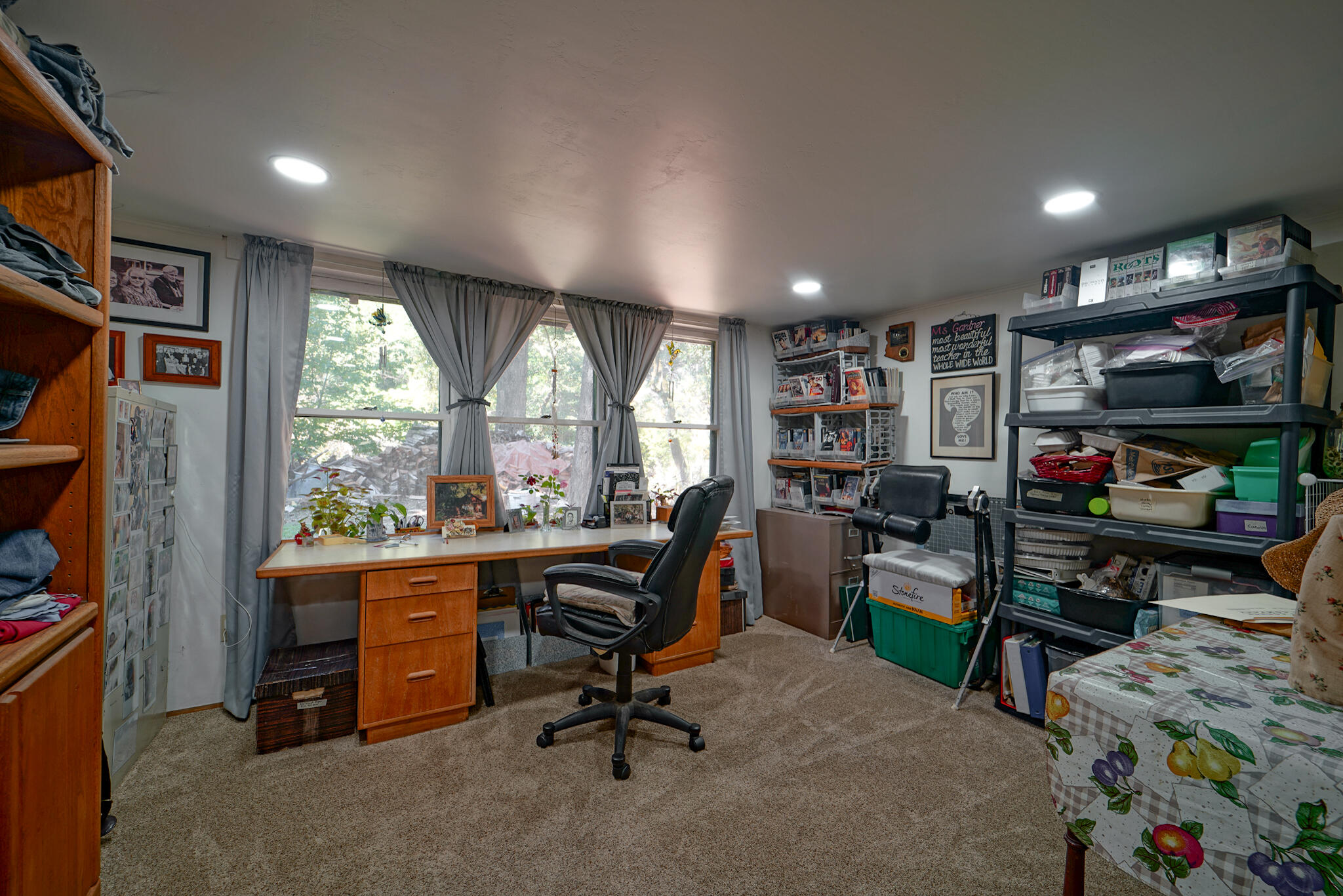 main property photo 32