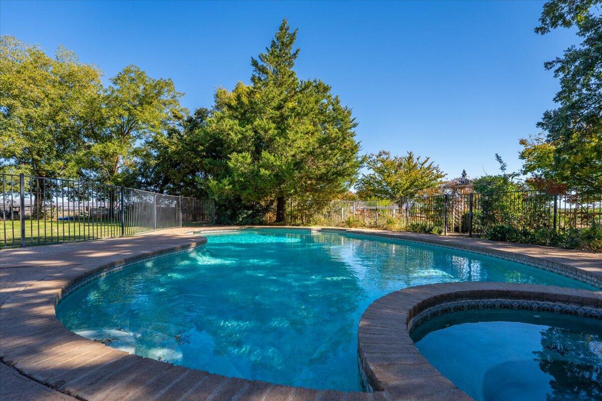 main property photo 52