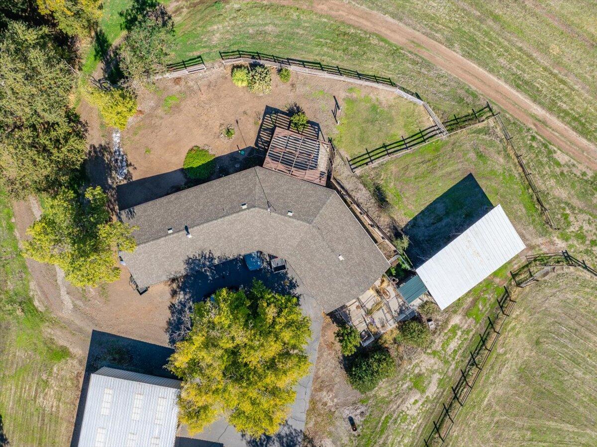 main property photo 63
