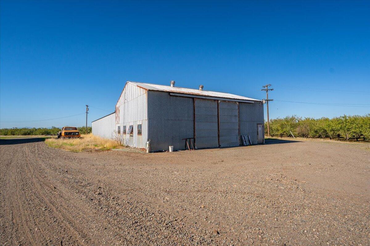 main property photo 73
