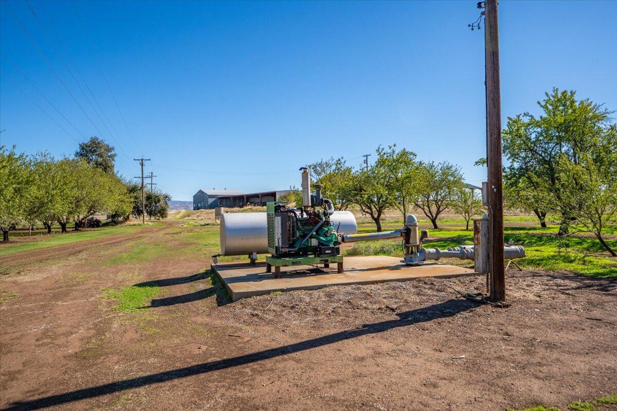main property photo 89