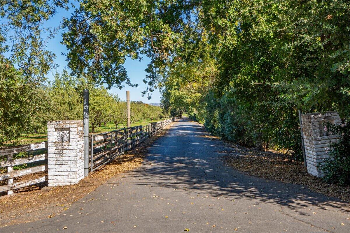main property photo 93