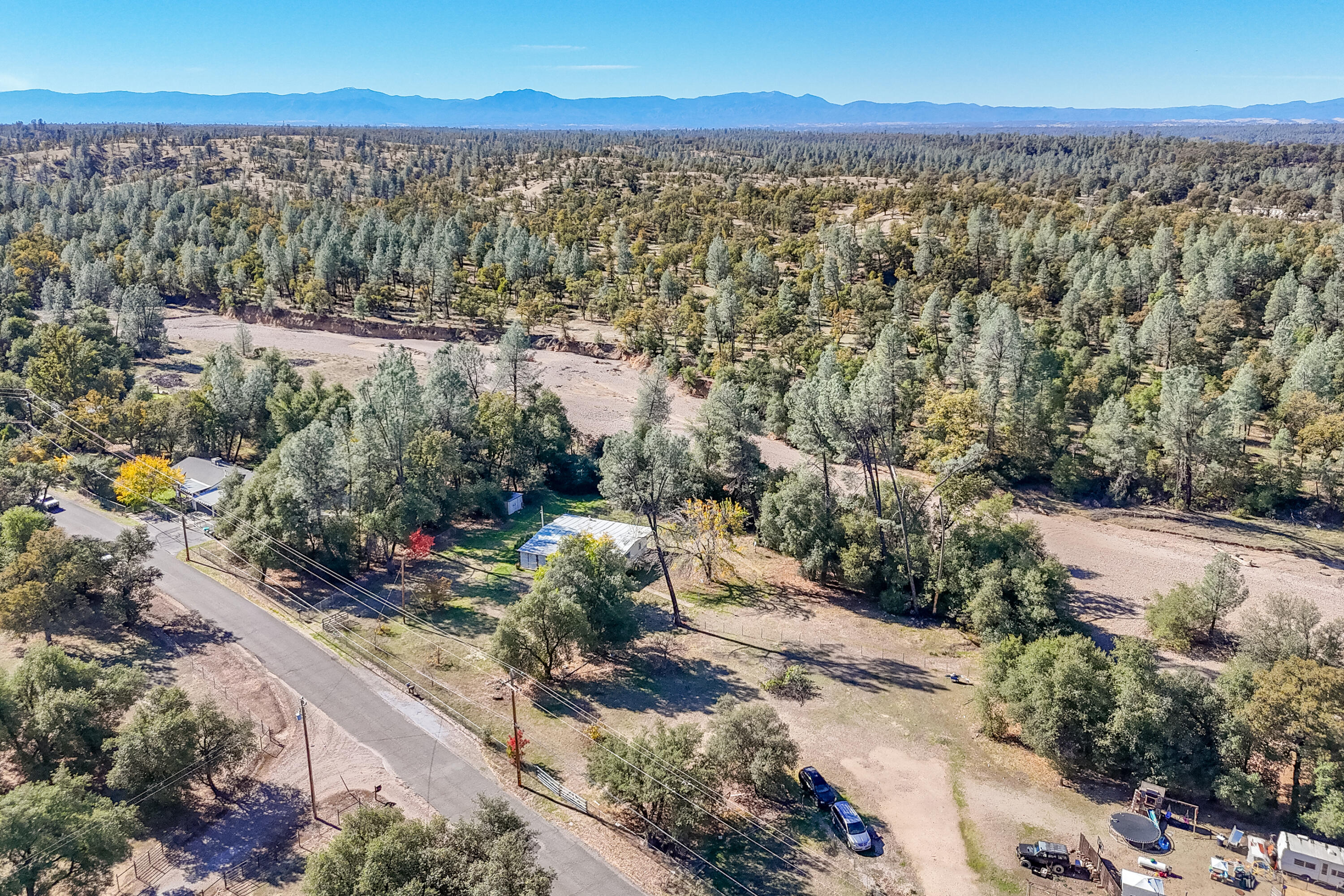 main property photo 17