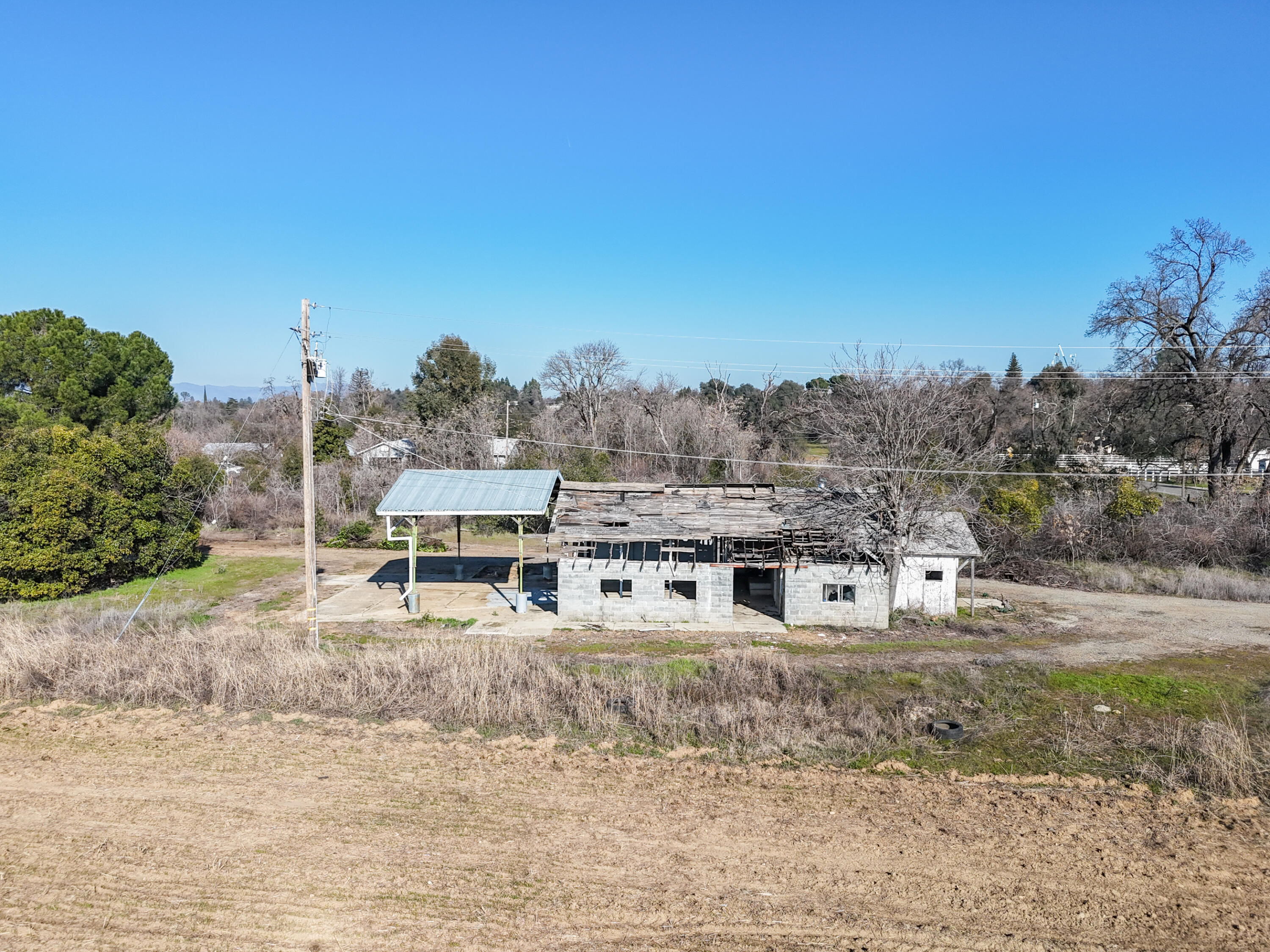 main property photo 18