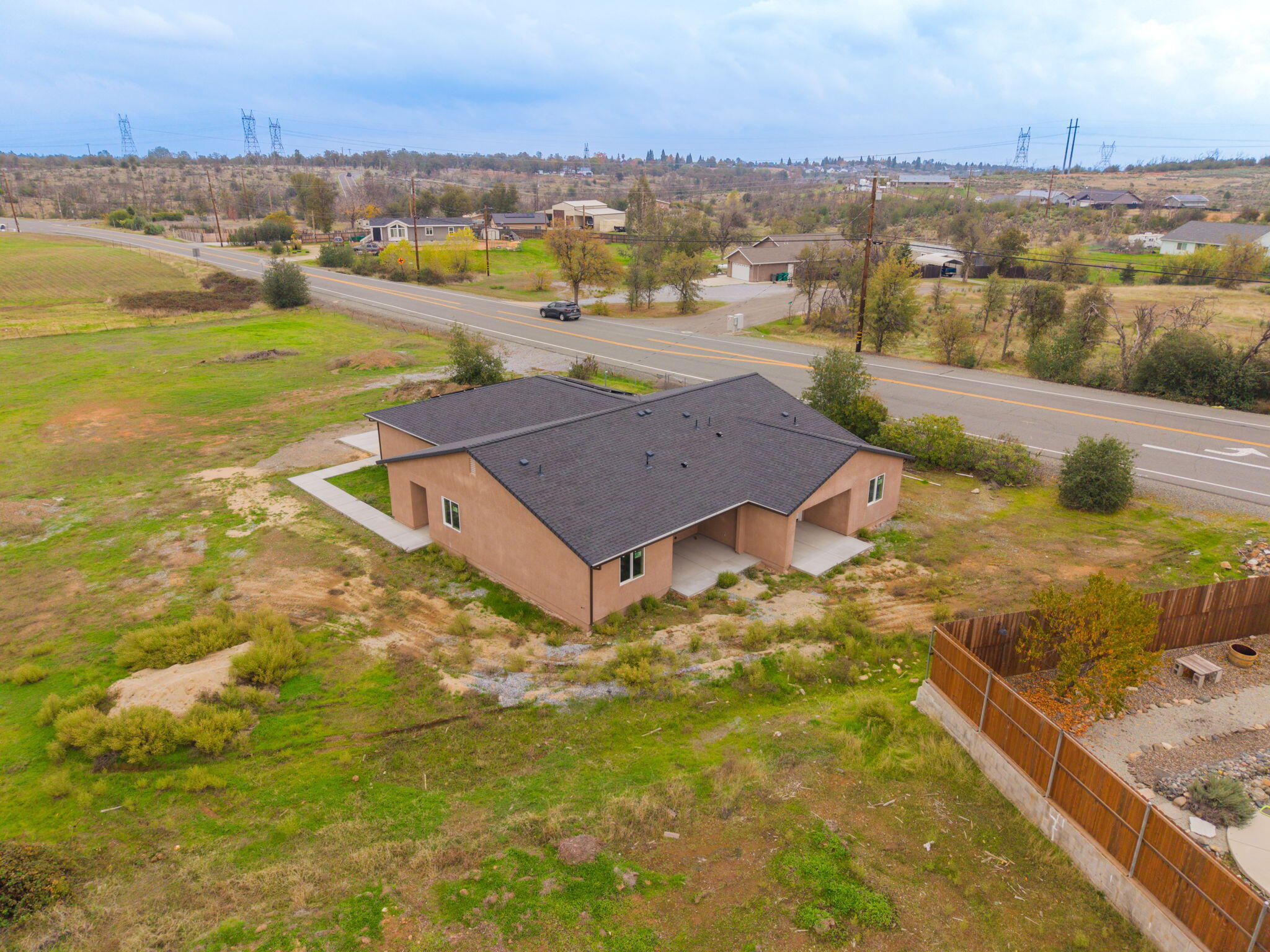 main property photo 51