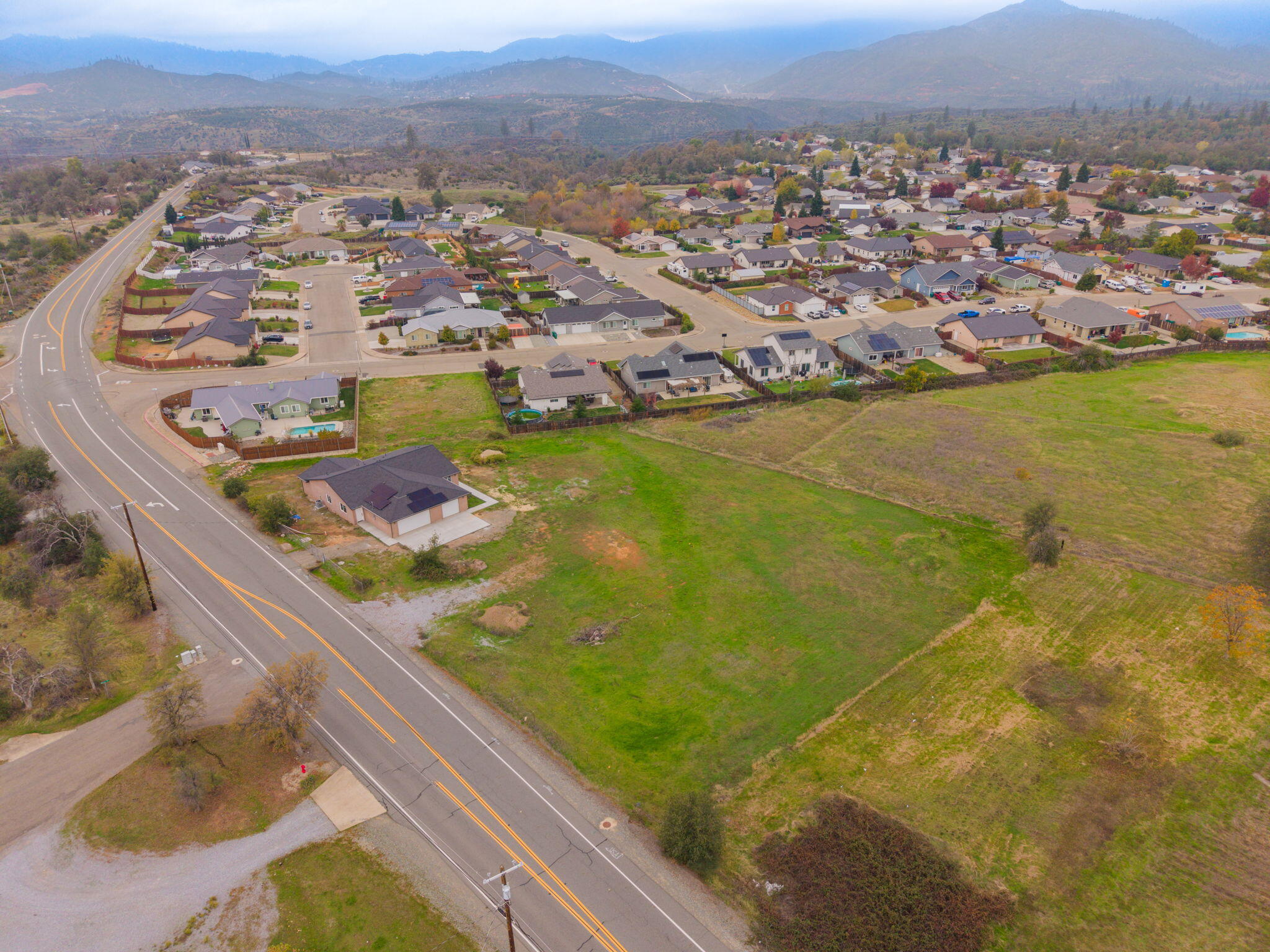 main property photo 54