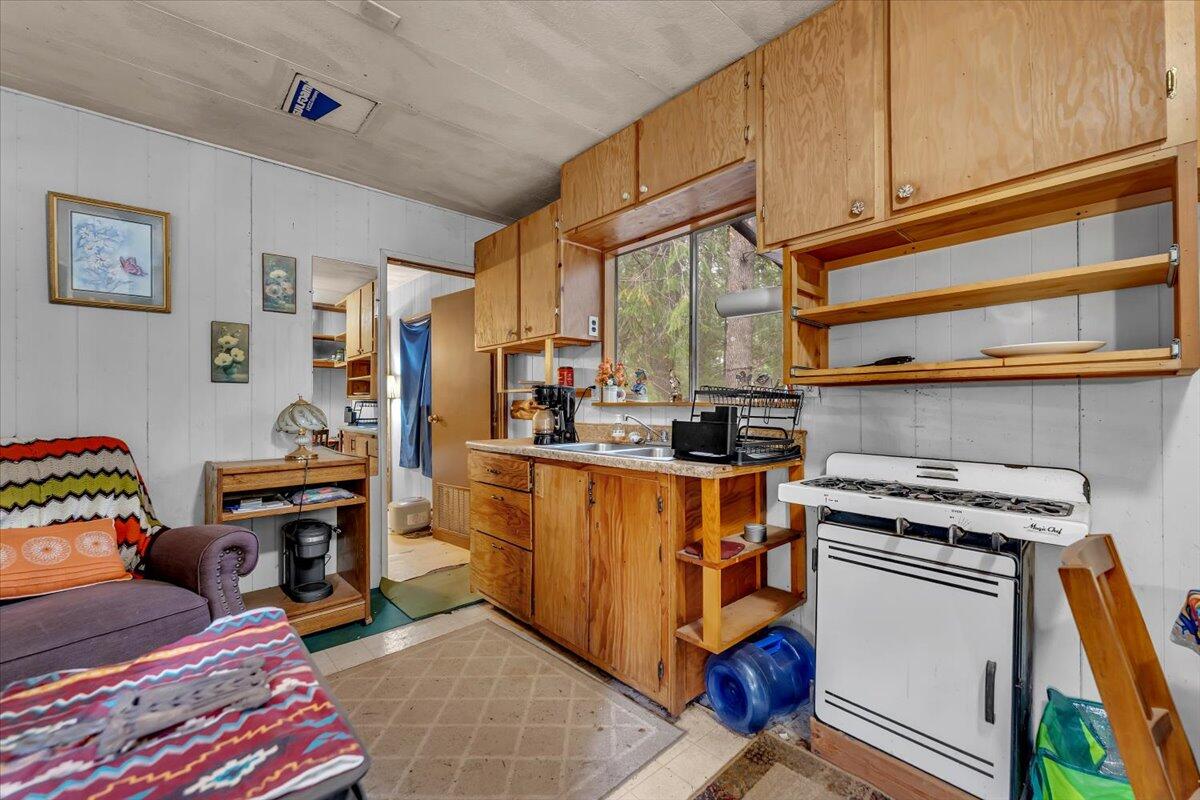 main property photo 61