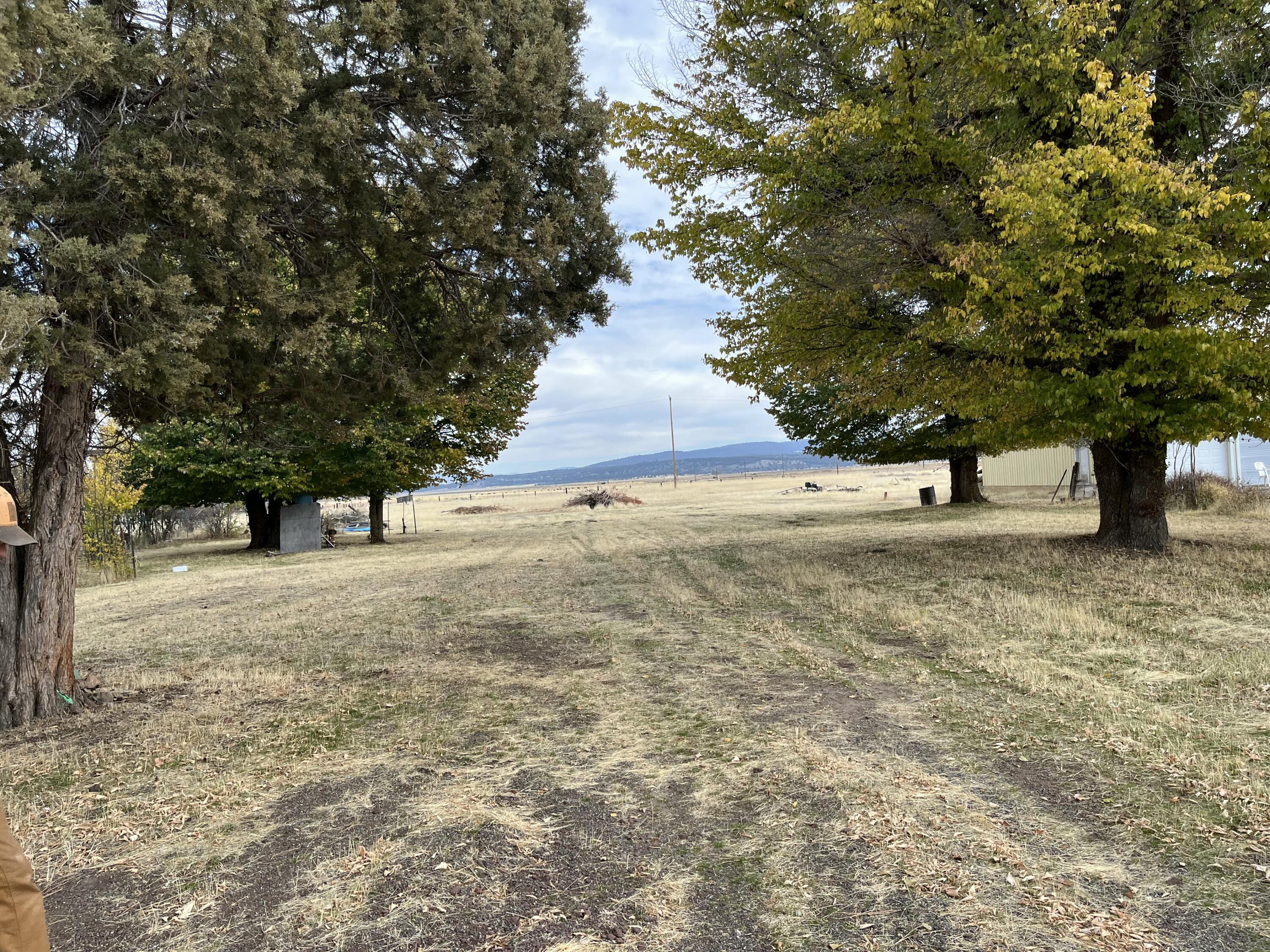 main property photo 24