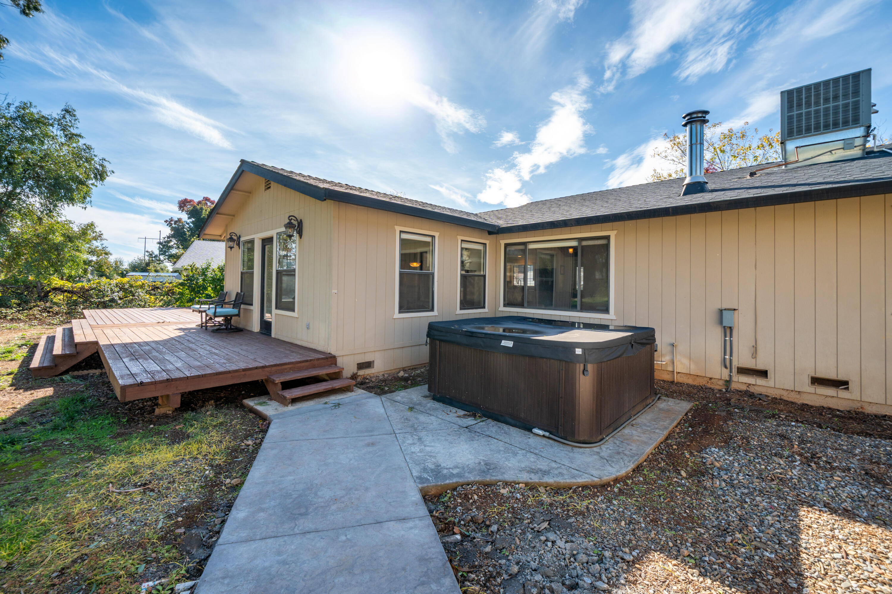 main property photo 51