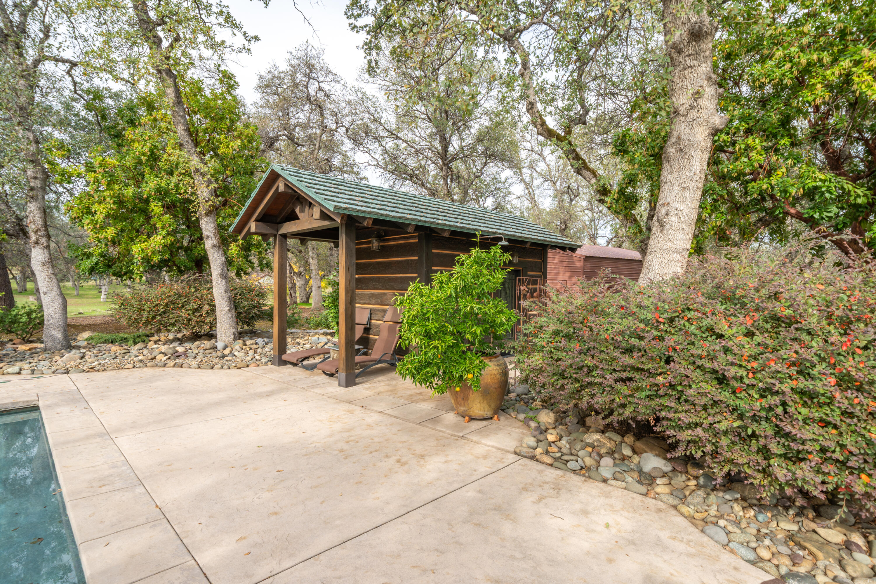 main property photo 84