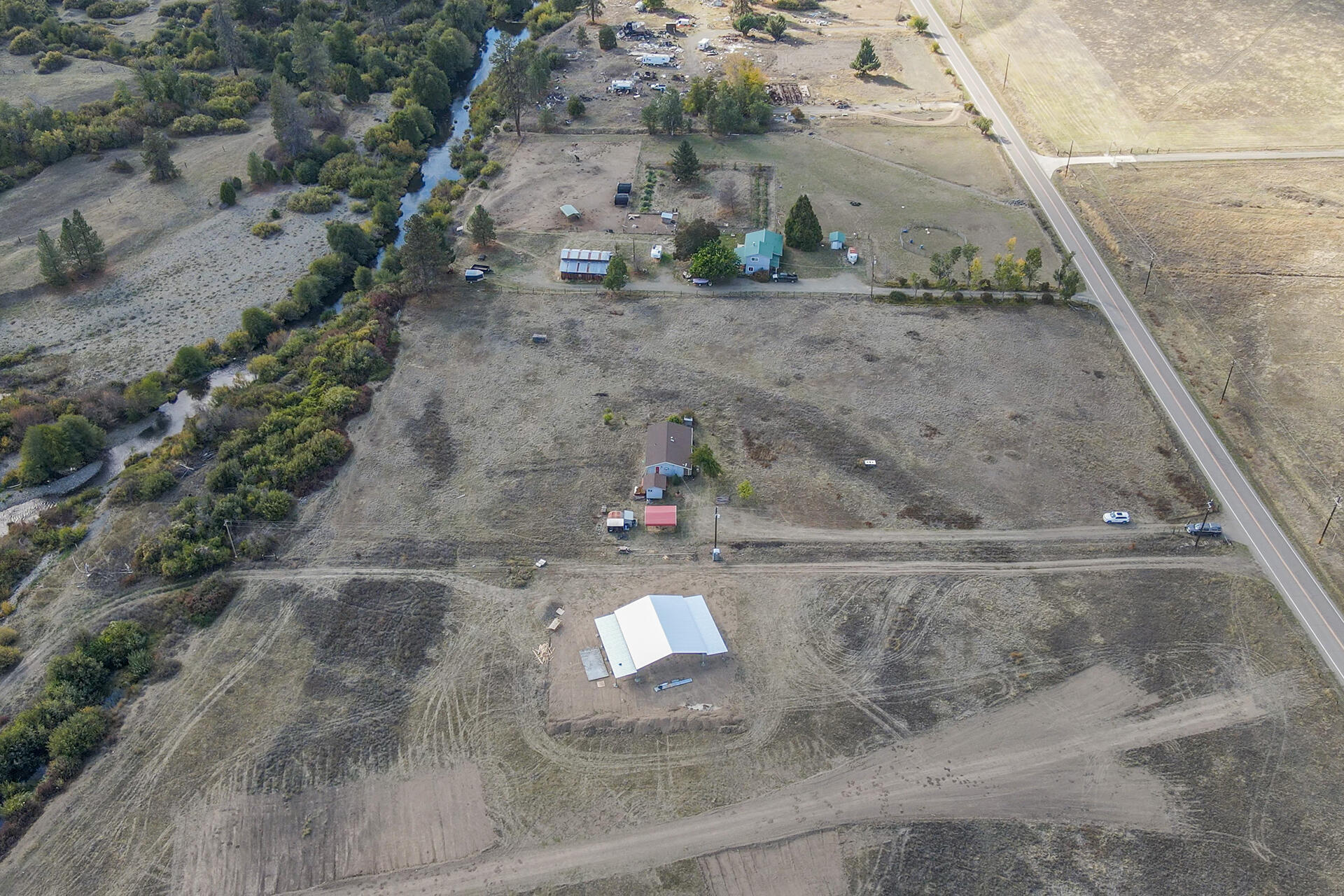 main property photo 8