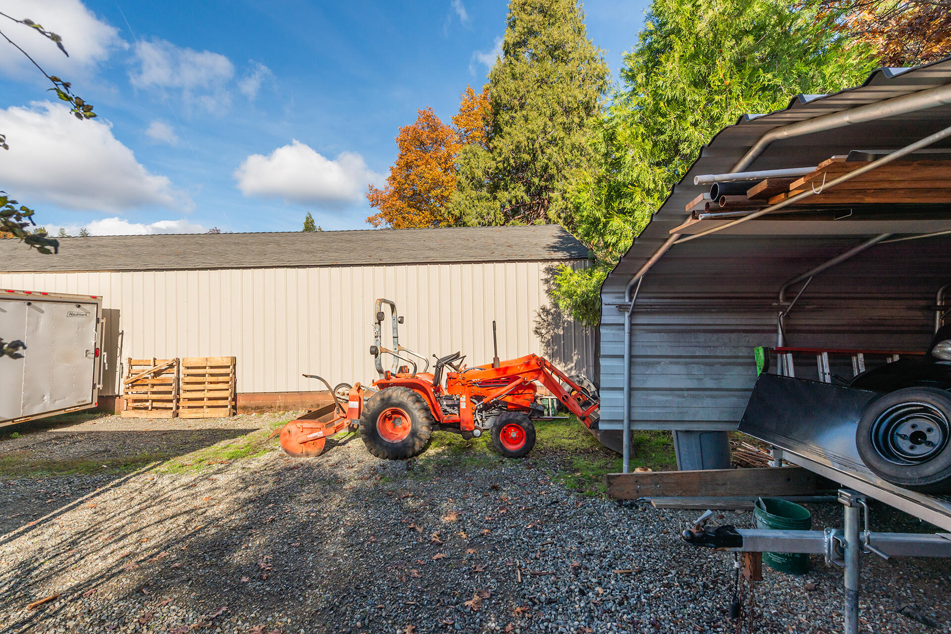 main property photo 22