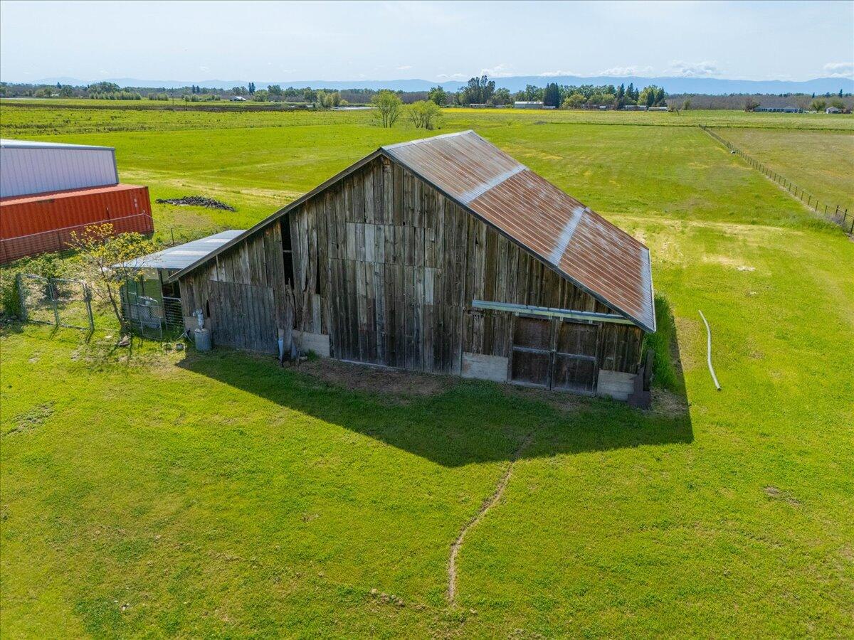 main property photo 58