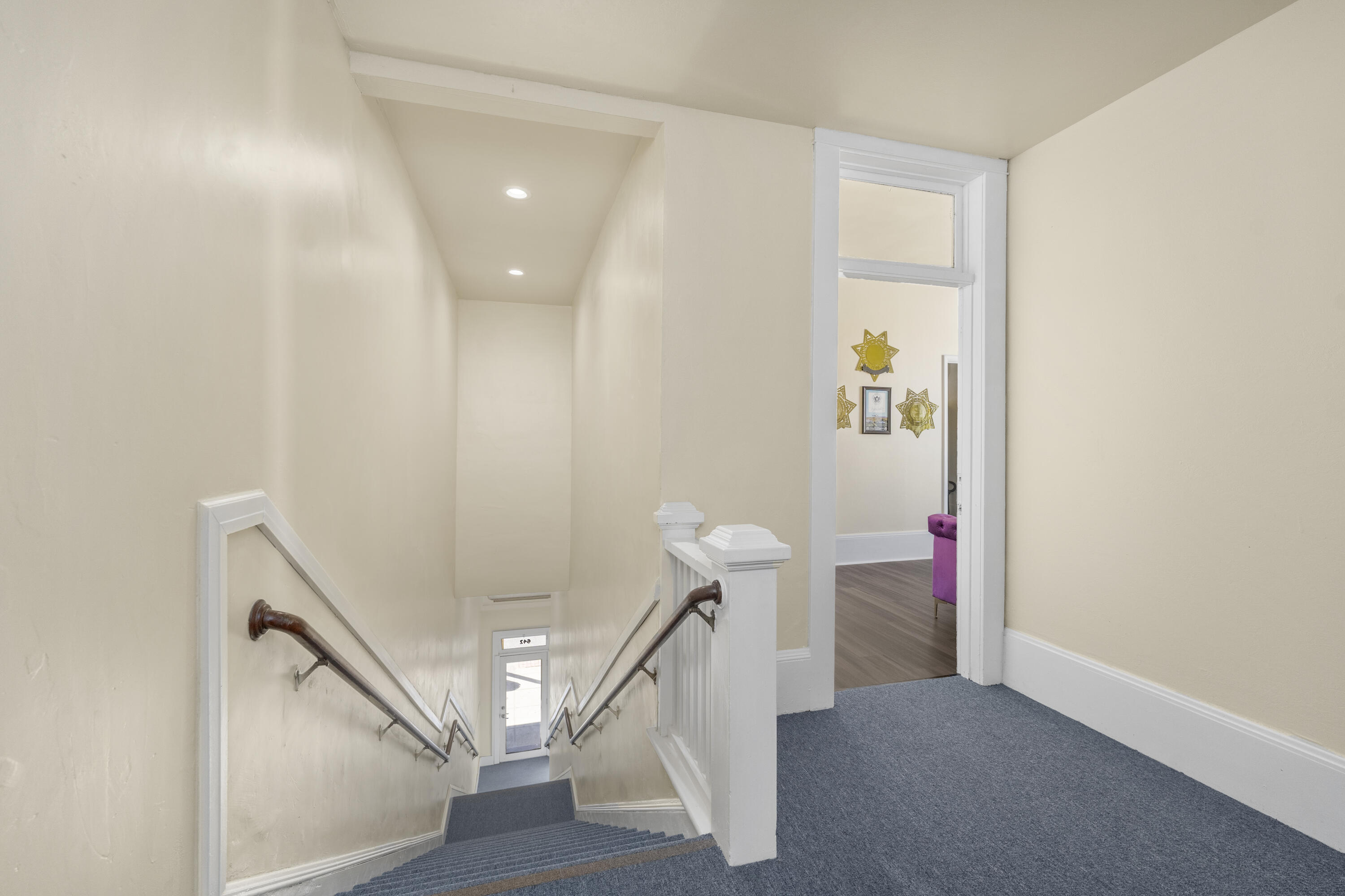 main property photo 18