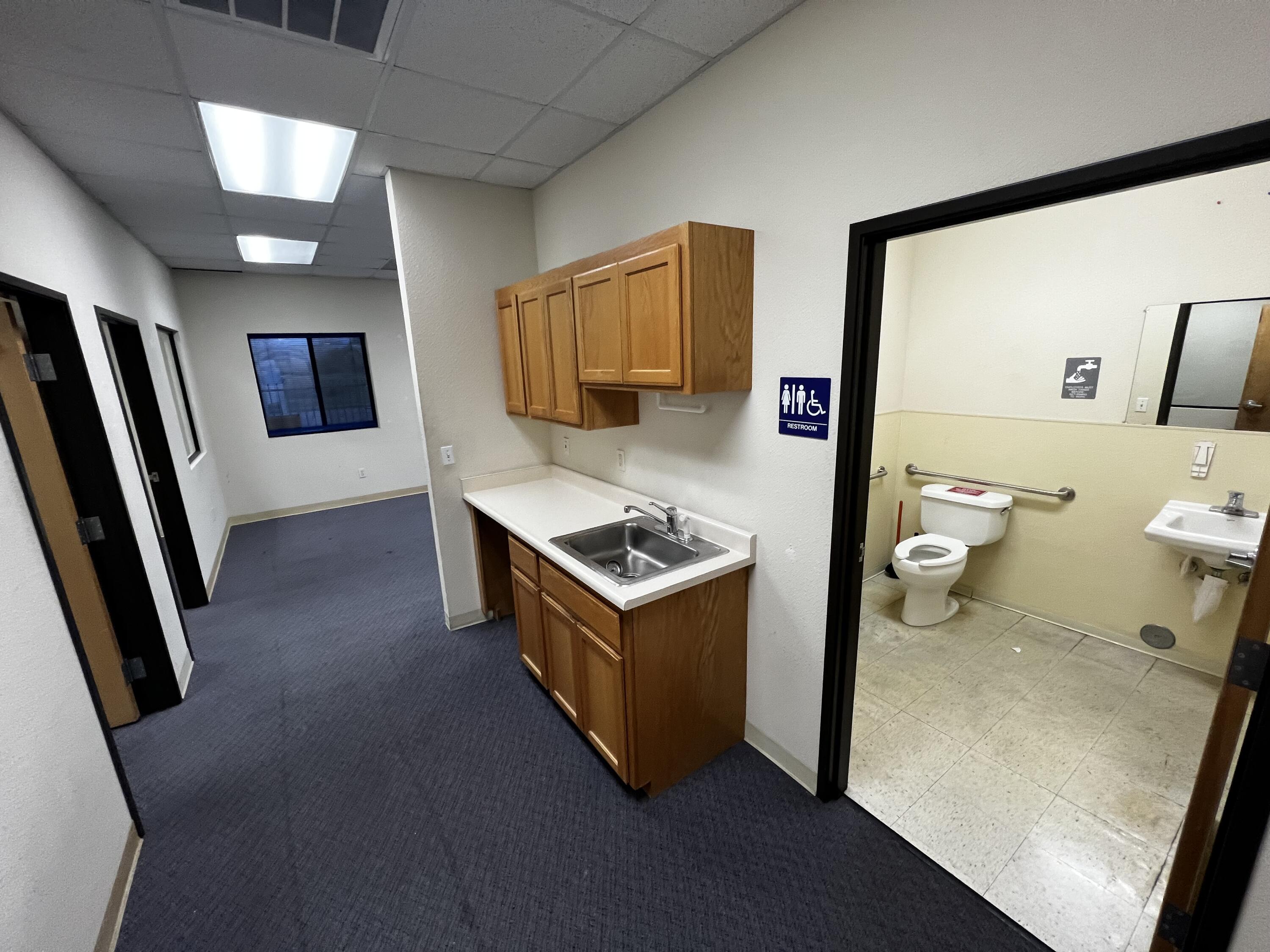 main property photo 16
