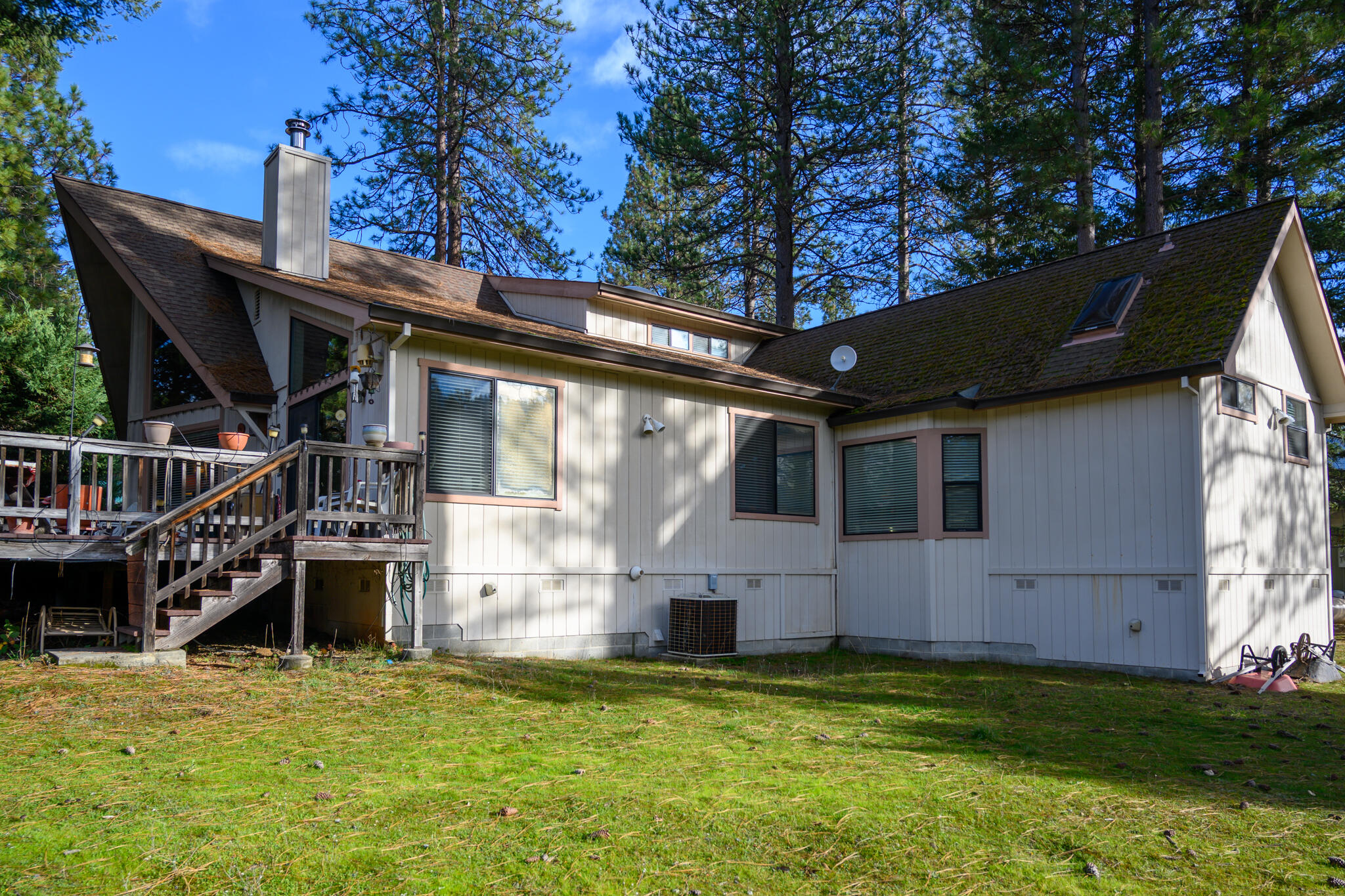 main property photo 45