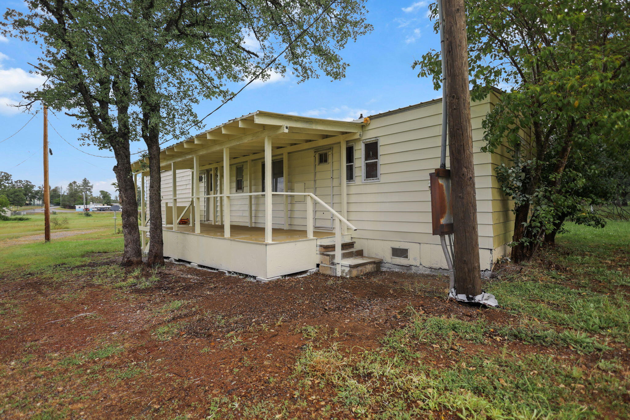 main property photo 23