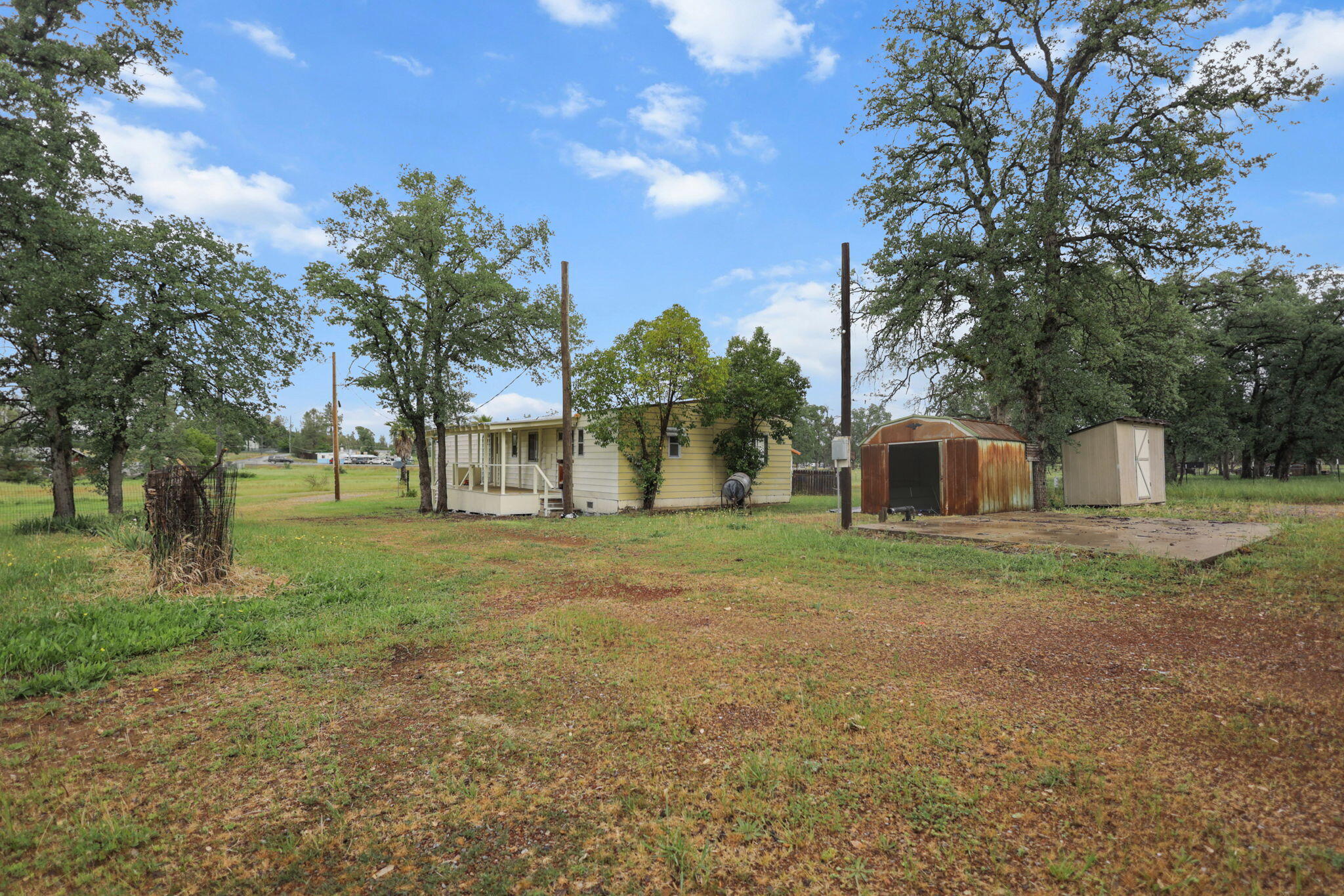 main property photo 24