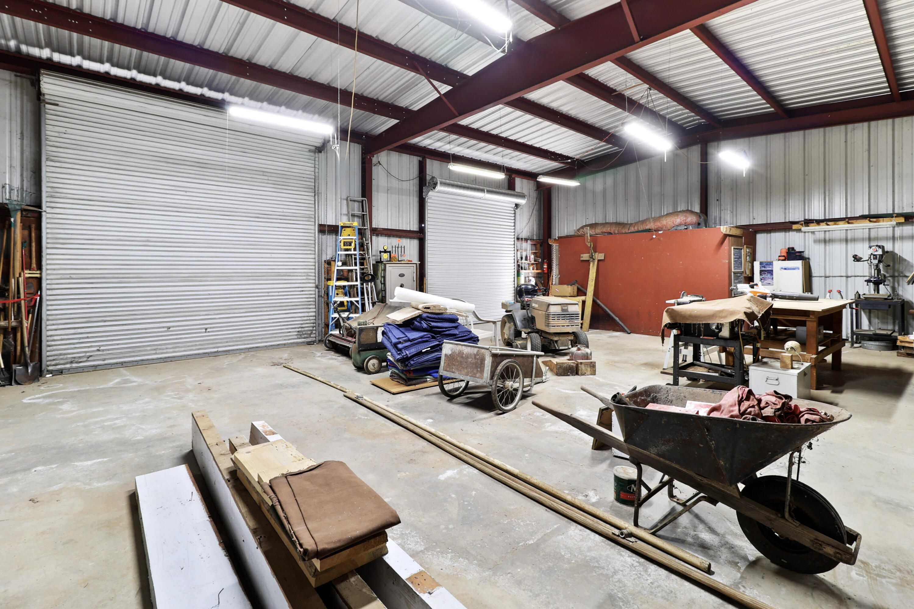 main property photo 44
