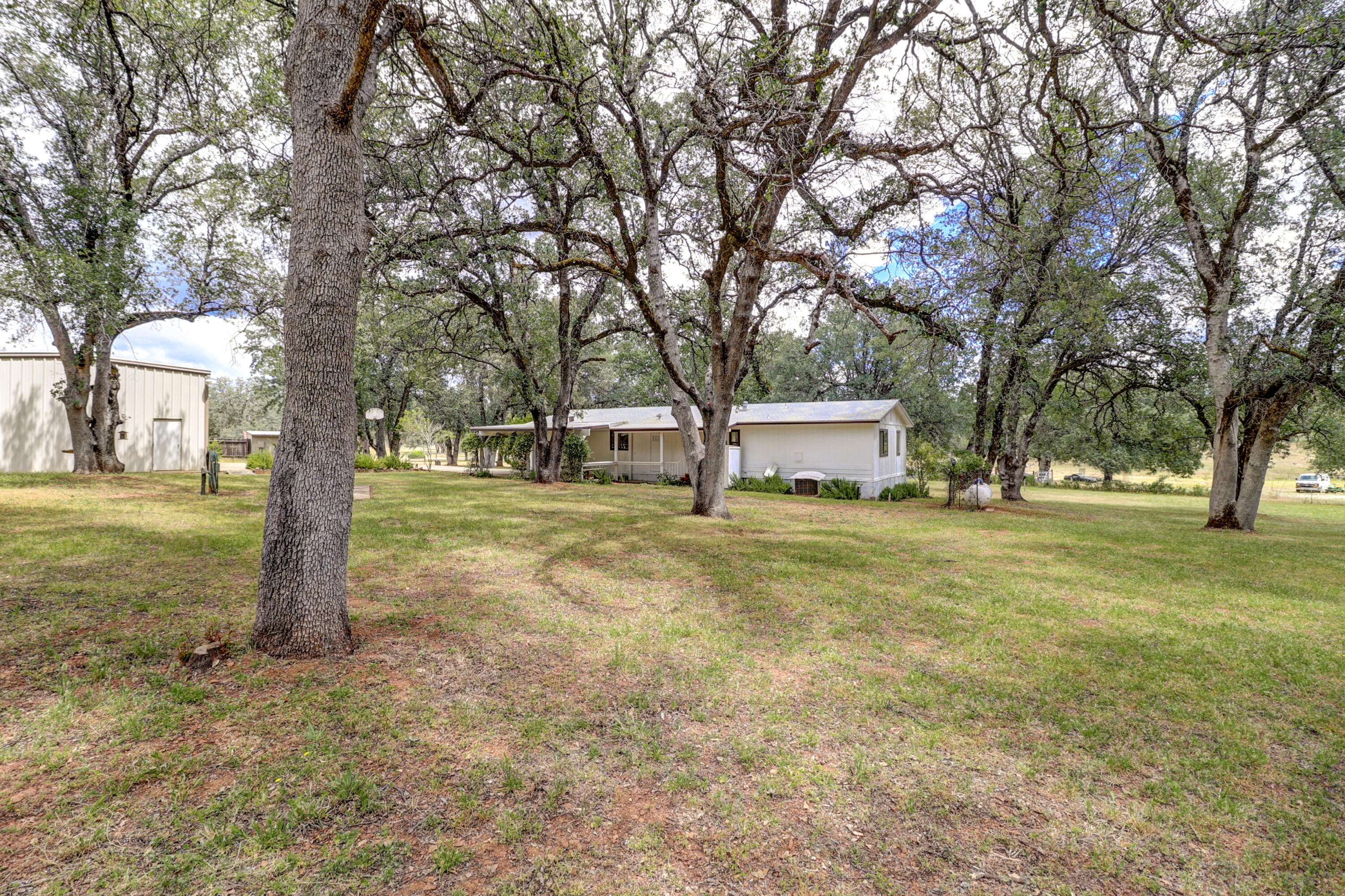 main property photo 48