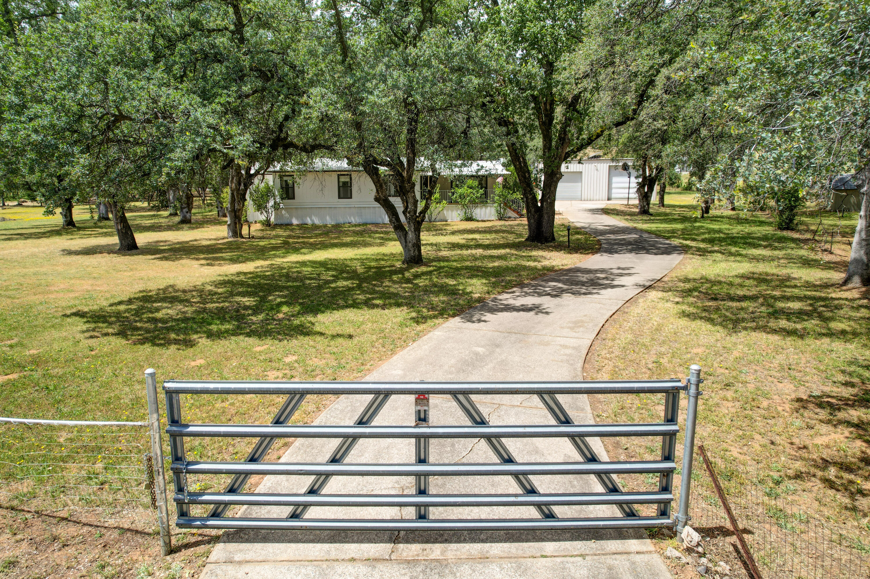 main property photo 56