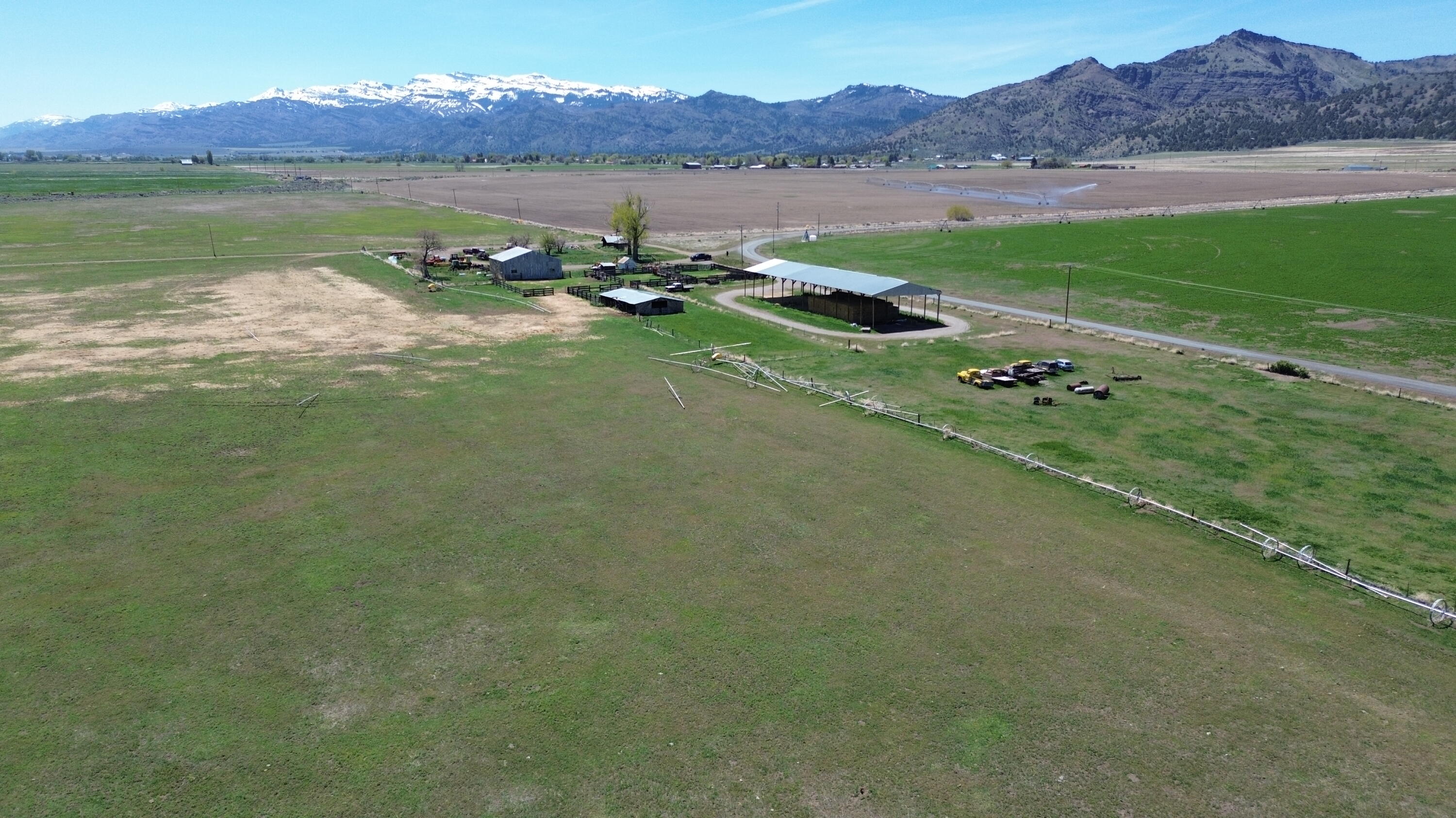 main property photo 40