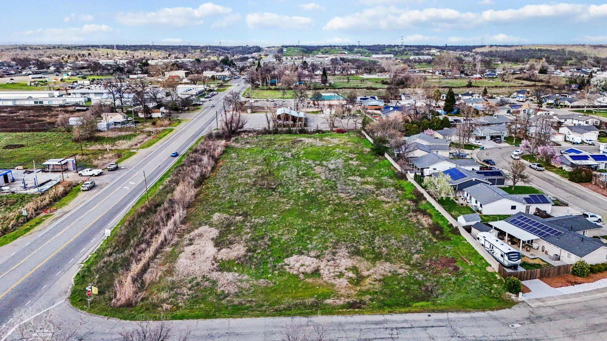 main property photo 10