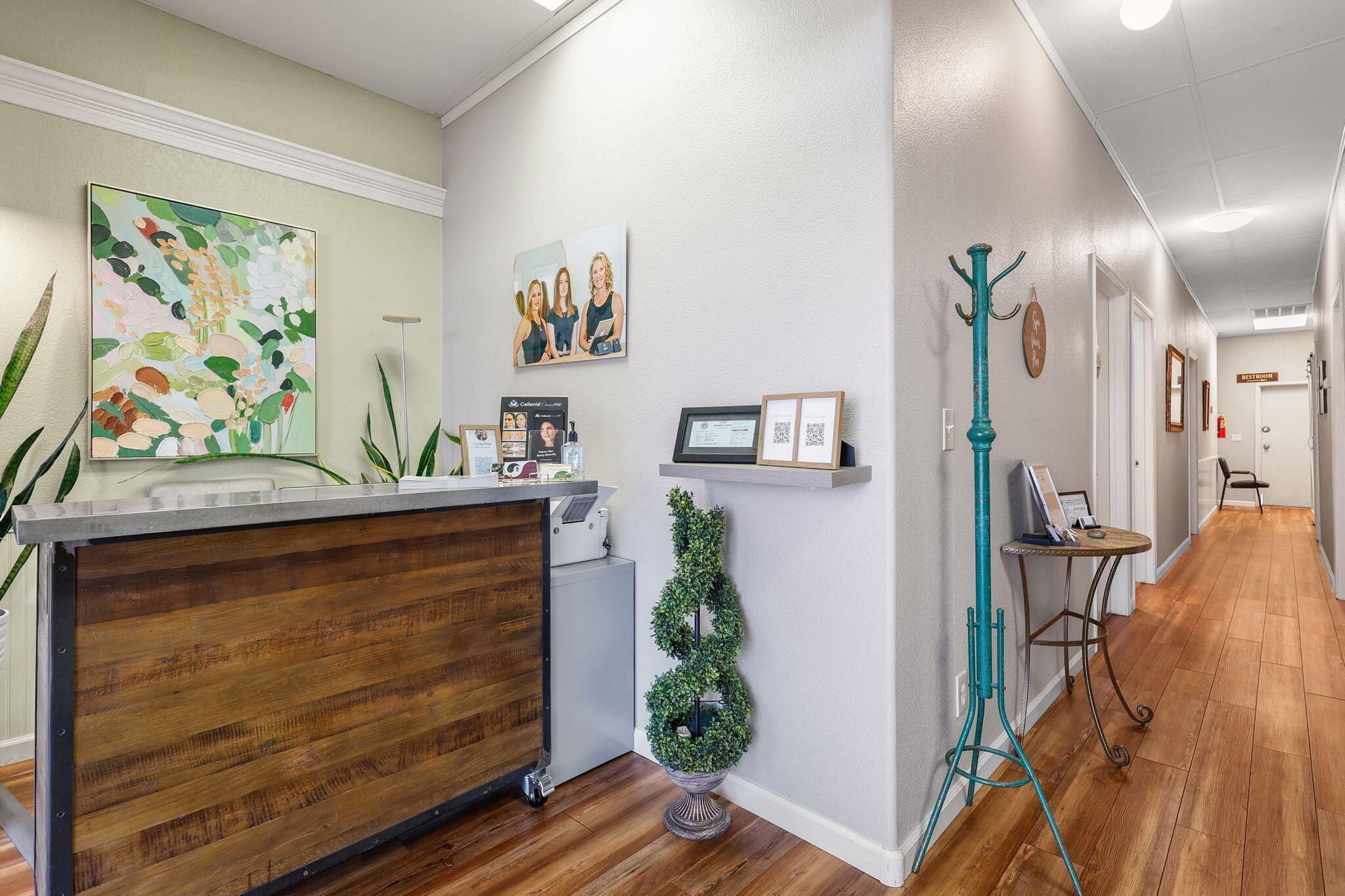 main property photo 5