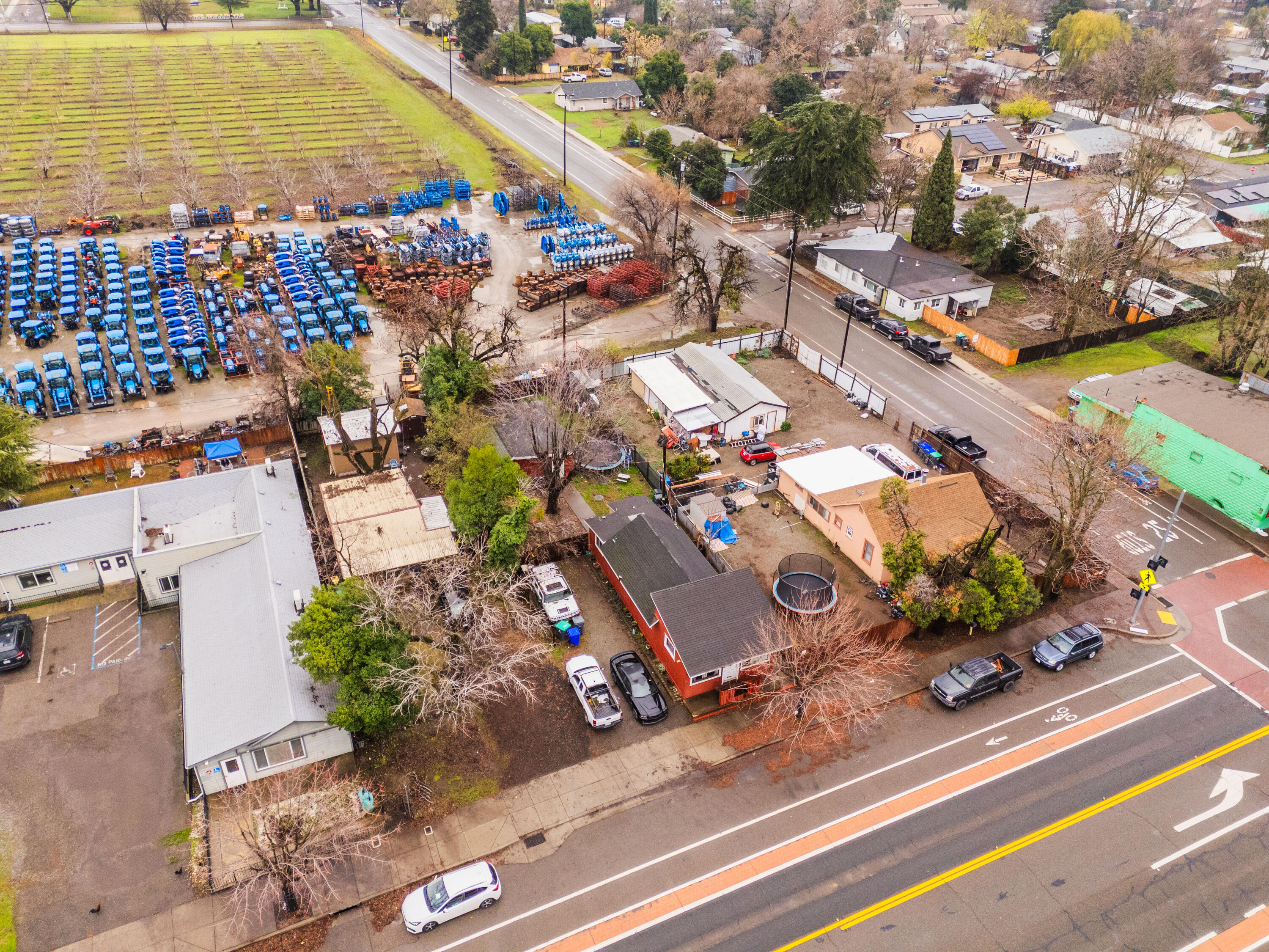 main property photo 25